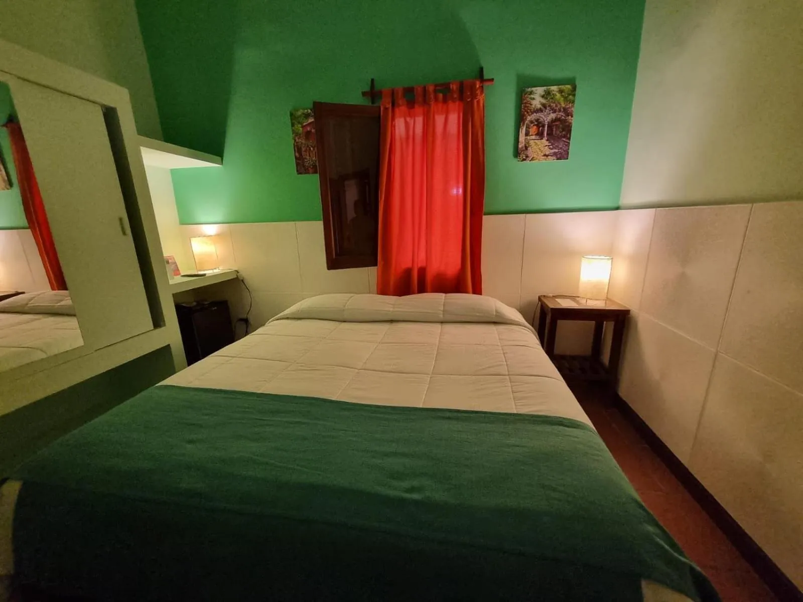 Bed in Refugio del Inca