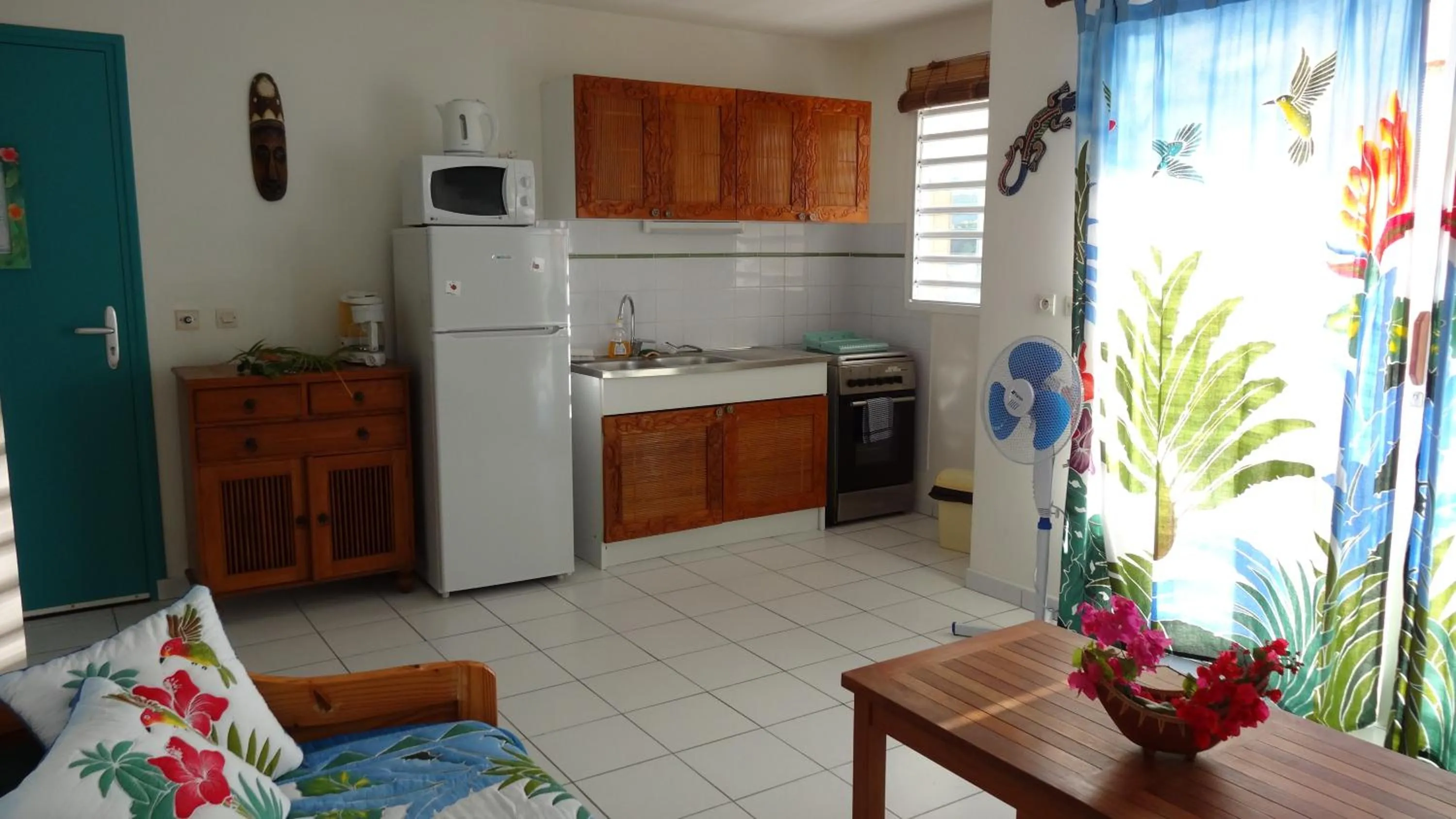 Kitchen or kitchenette in Résidence des îles