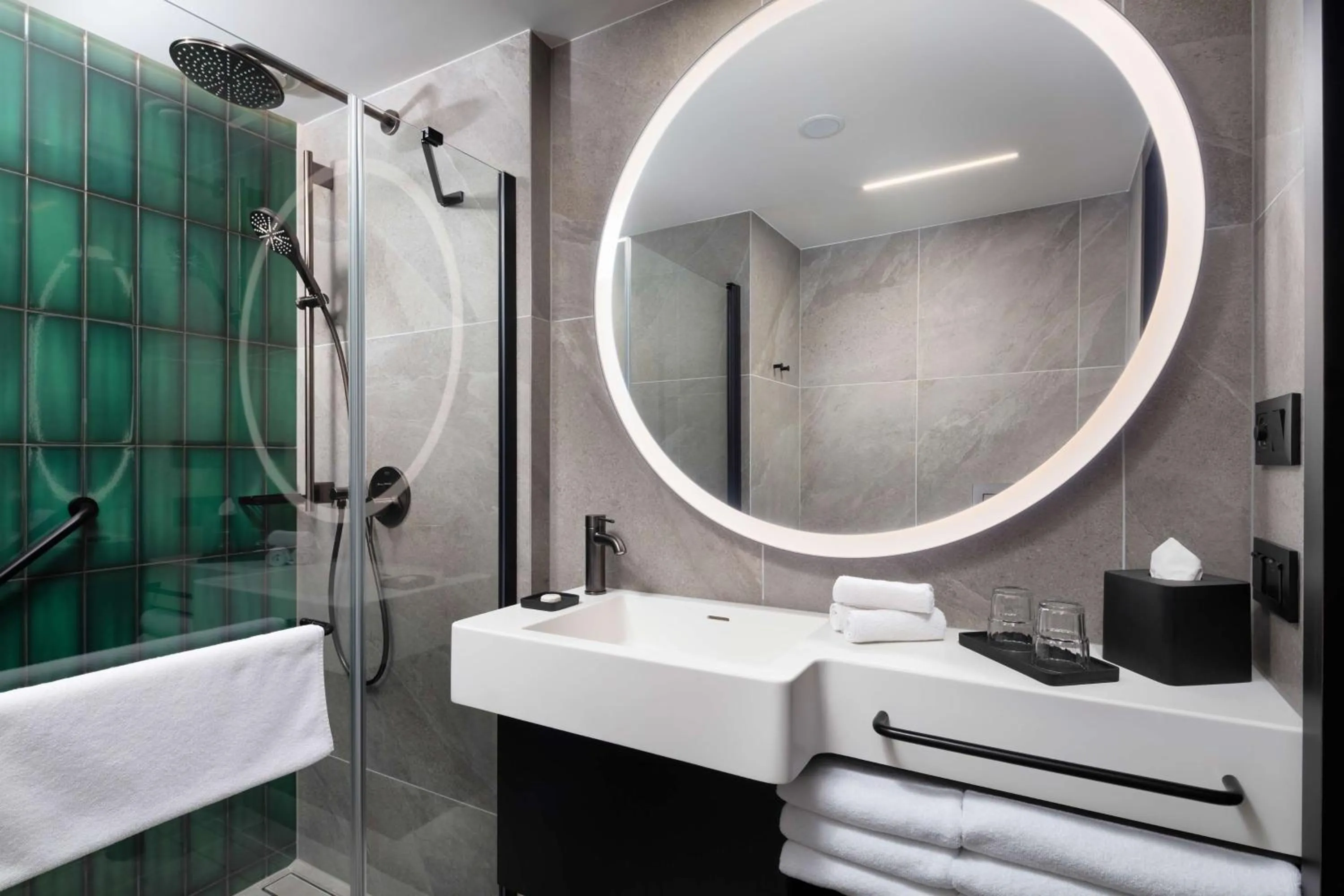 Bathroom in Hyatt Place Krakow