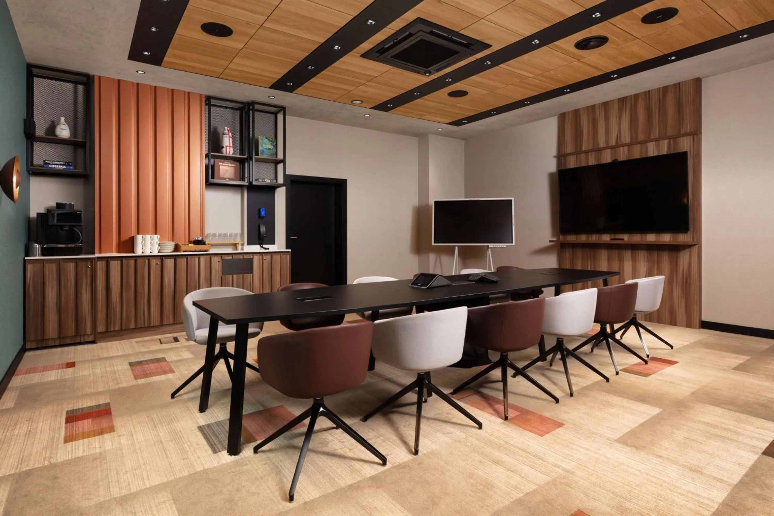 TV and multimedia in Hyatt Place Krakow