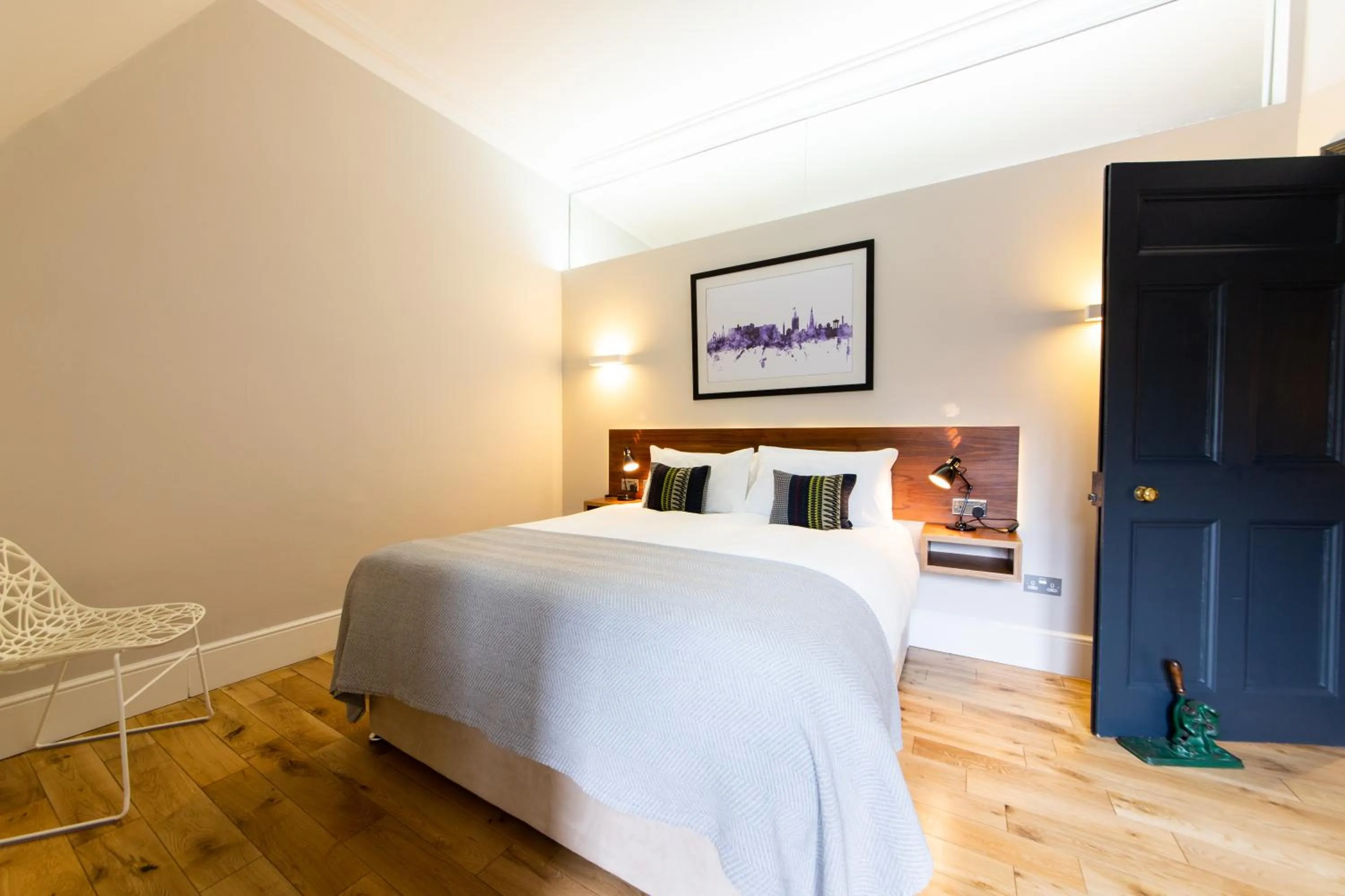 Bed in Linton Collection - 28 North Bridge