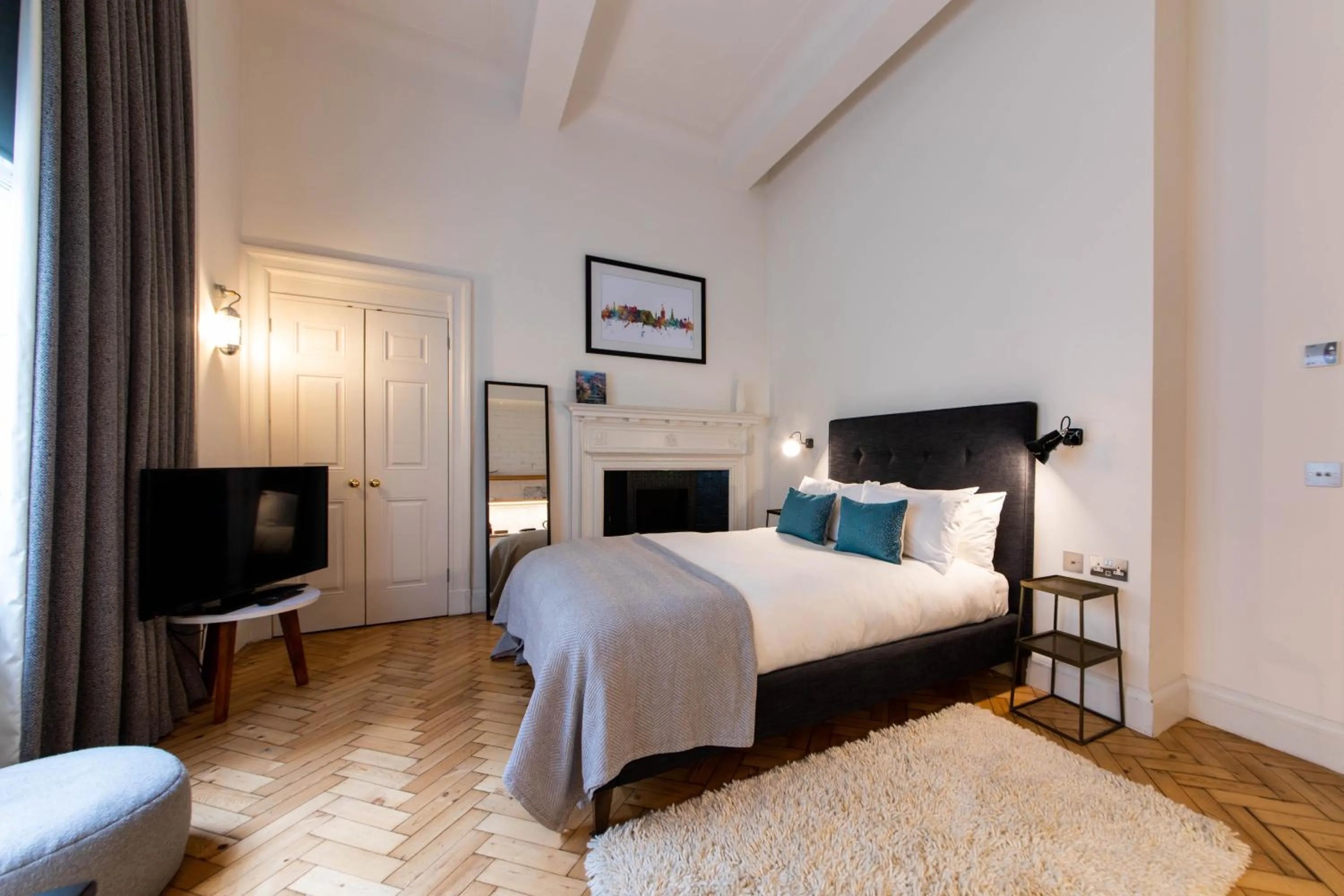 Bed in Linton Collection - 28 North Bridge