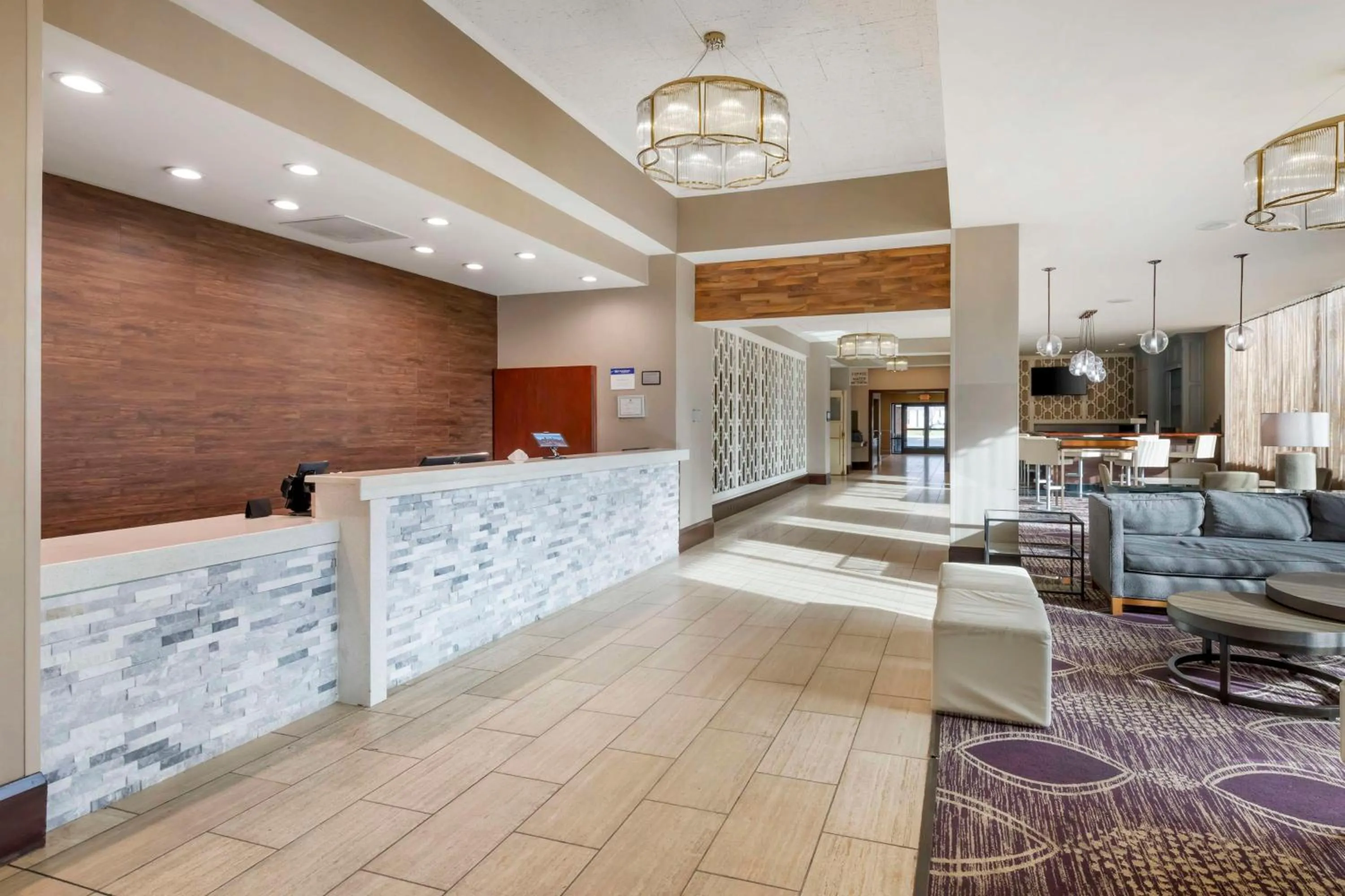 Lobby or reception in Best Western Brooklyn Center Hotel & Conference Center