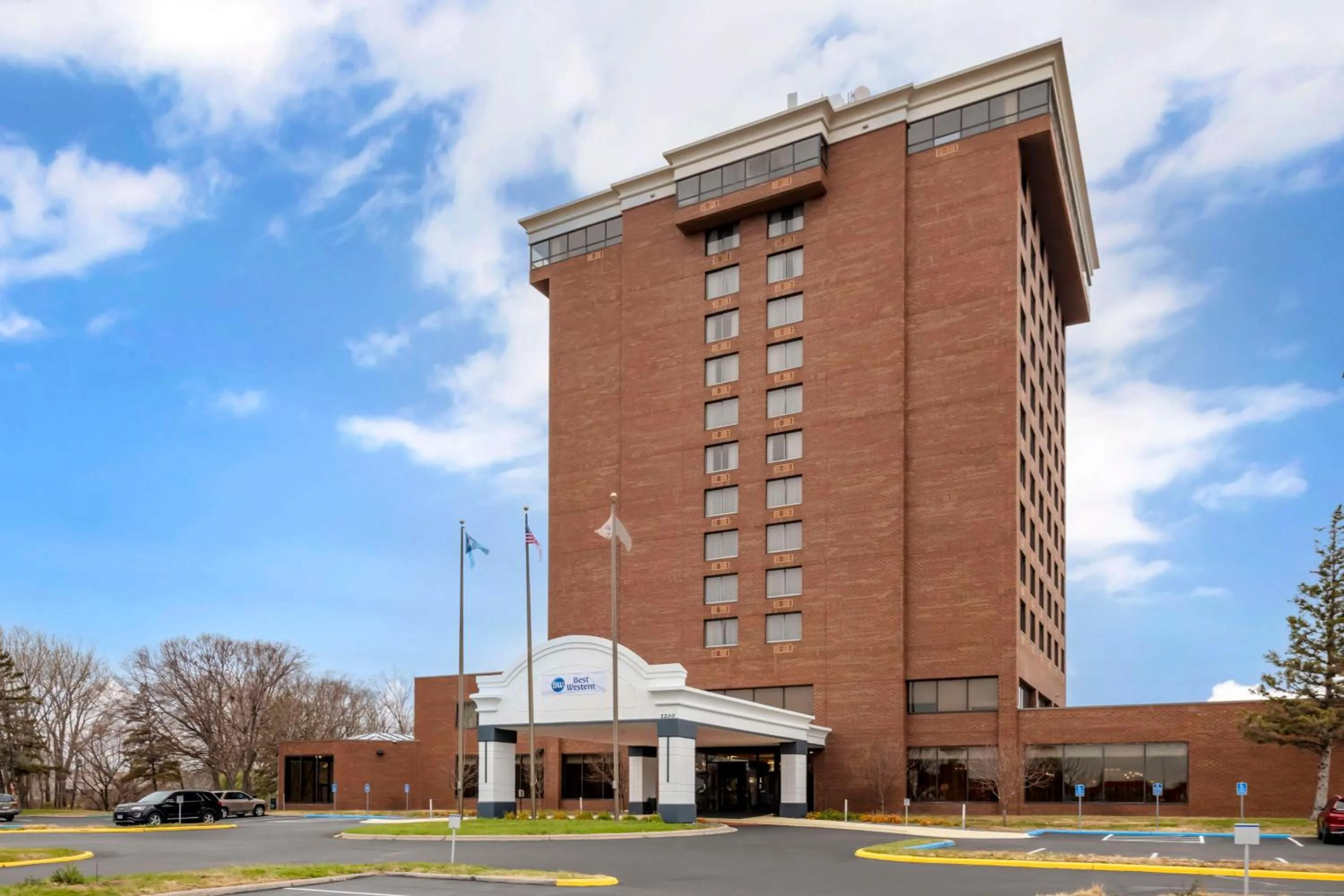 Best Western Brooklyn Center Hotel & Conference Center