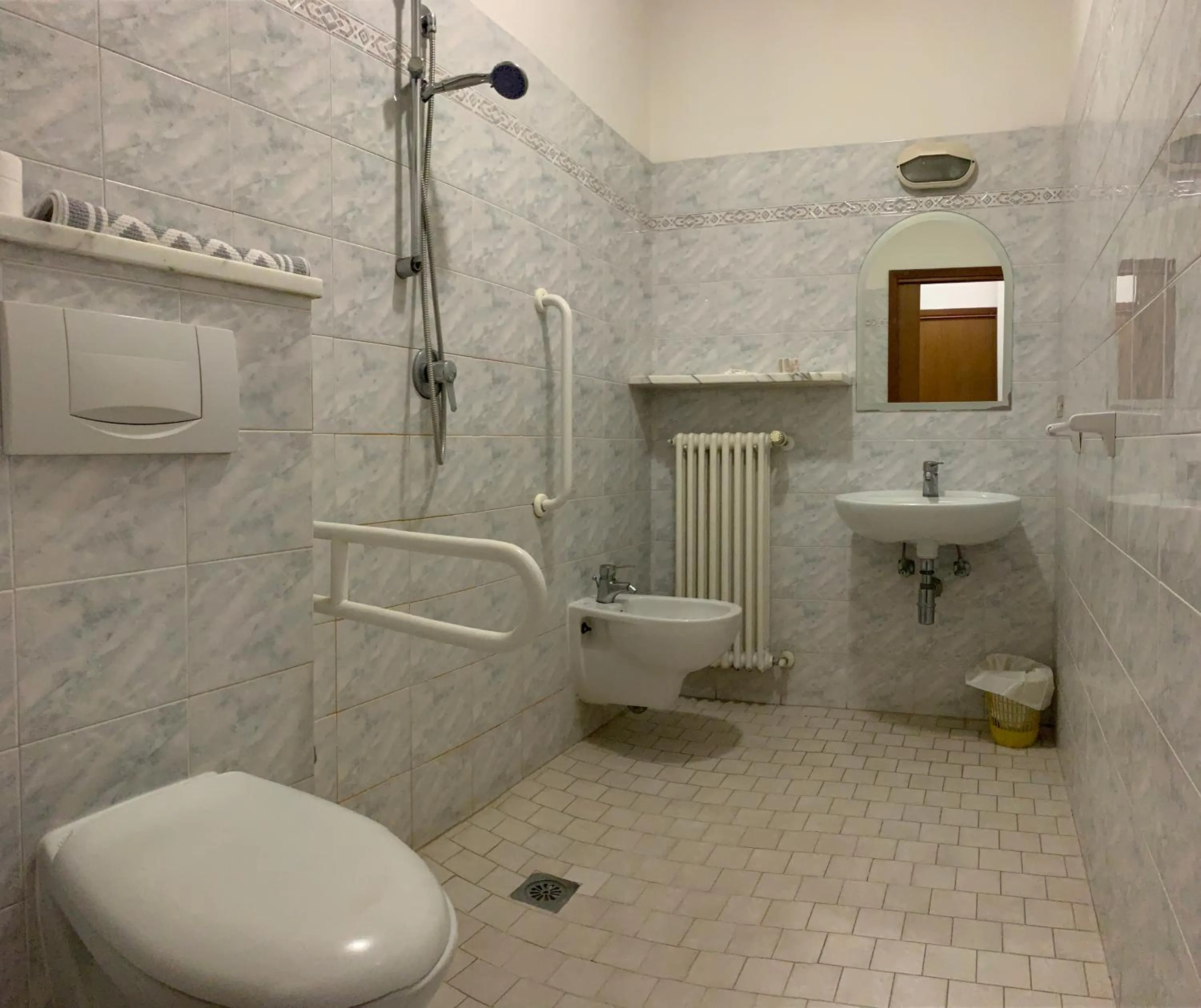 Bathroom in Hotel Marylise