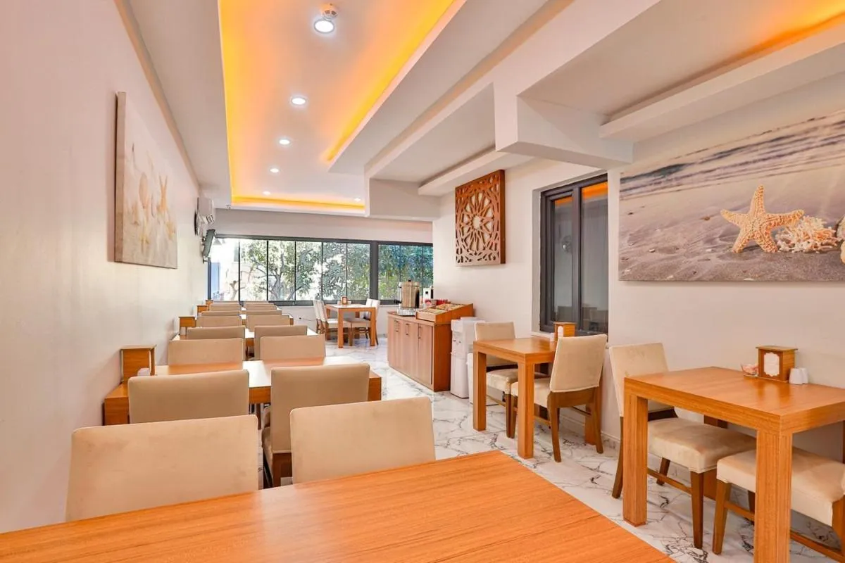 Restaurant/places to eat in Side Güneş Otel