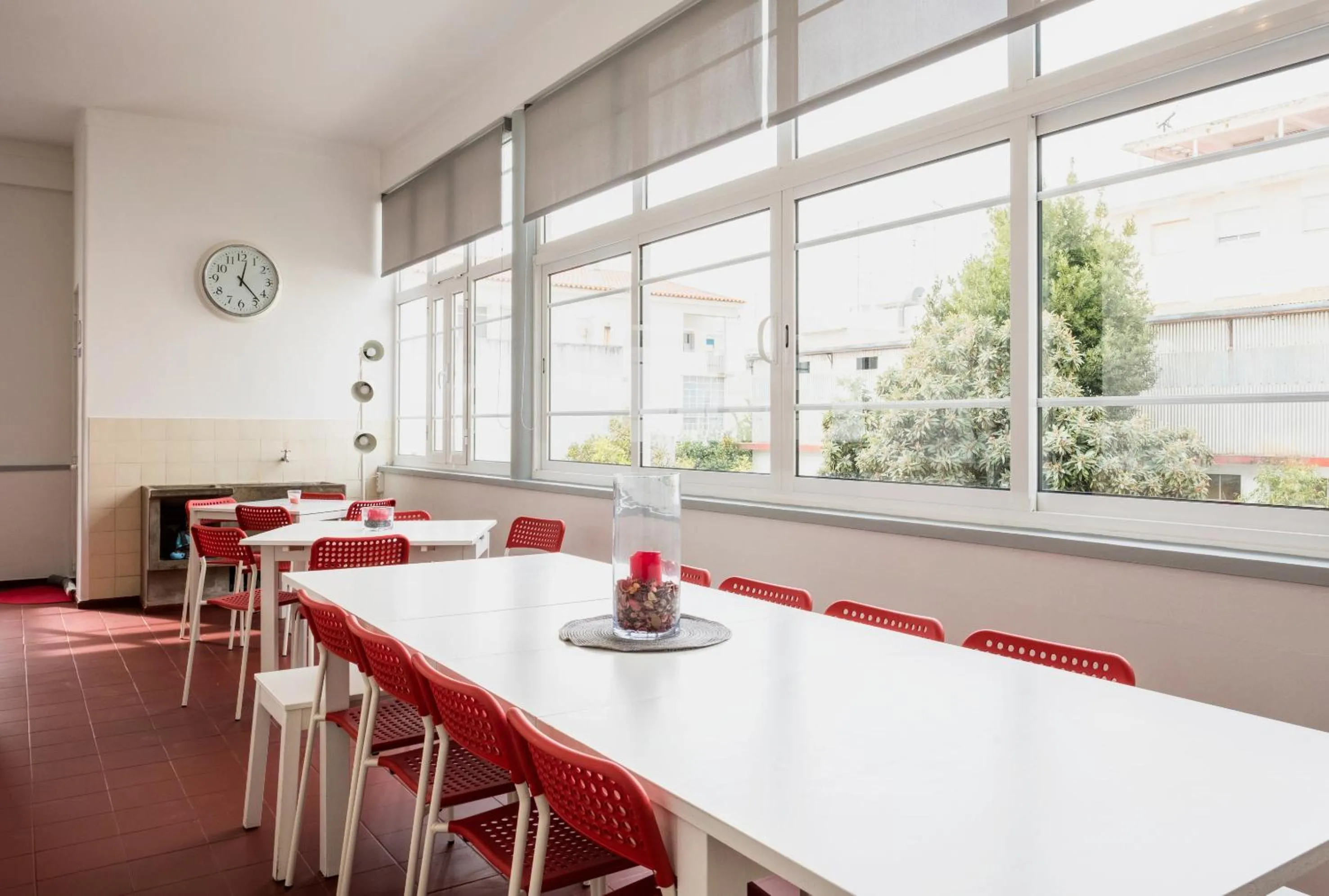 Lounge or bar in Loulé Coreto Hostel