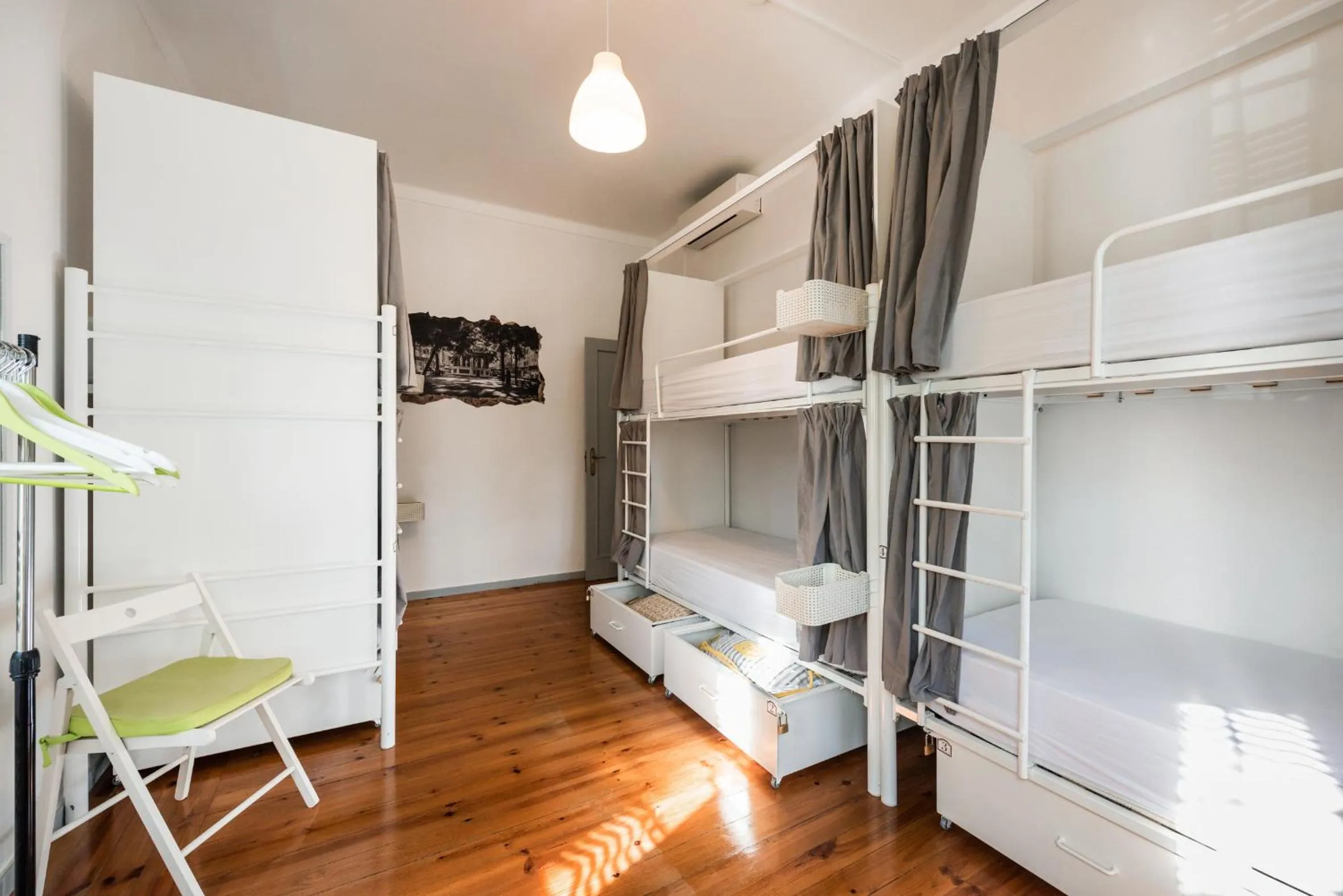 Bedroom in Loulé Coreto Hostel