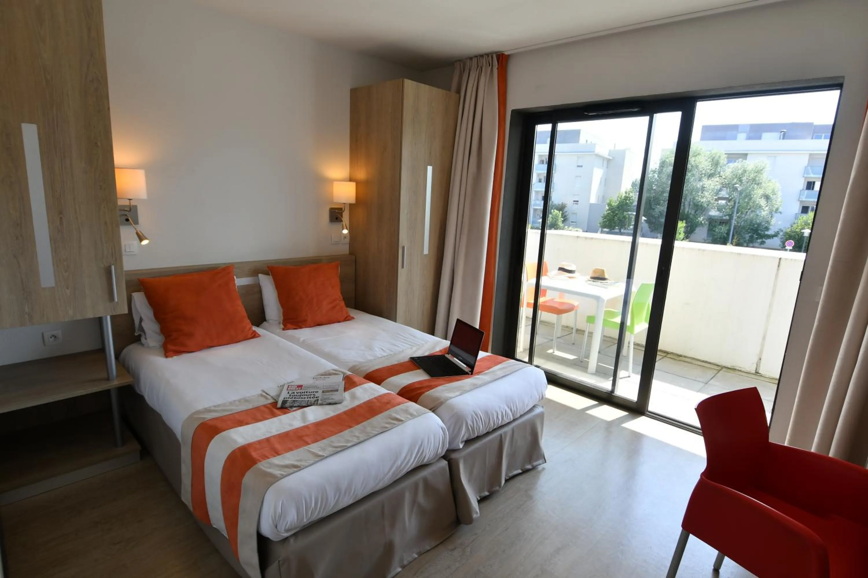 Bed in Appart-Hôtel Mer & Golf City Bordeaux - Bruges