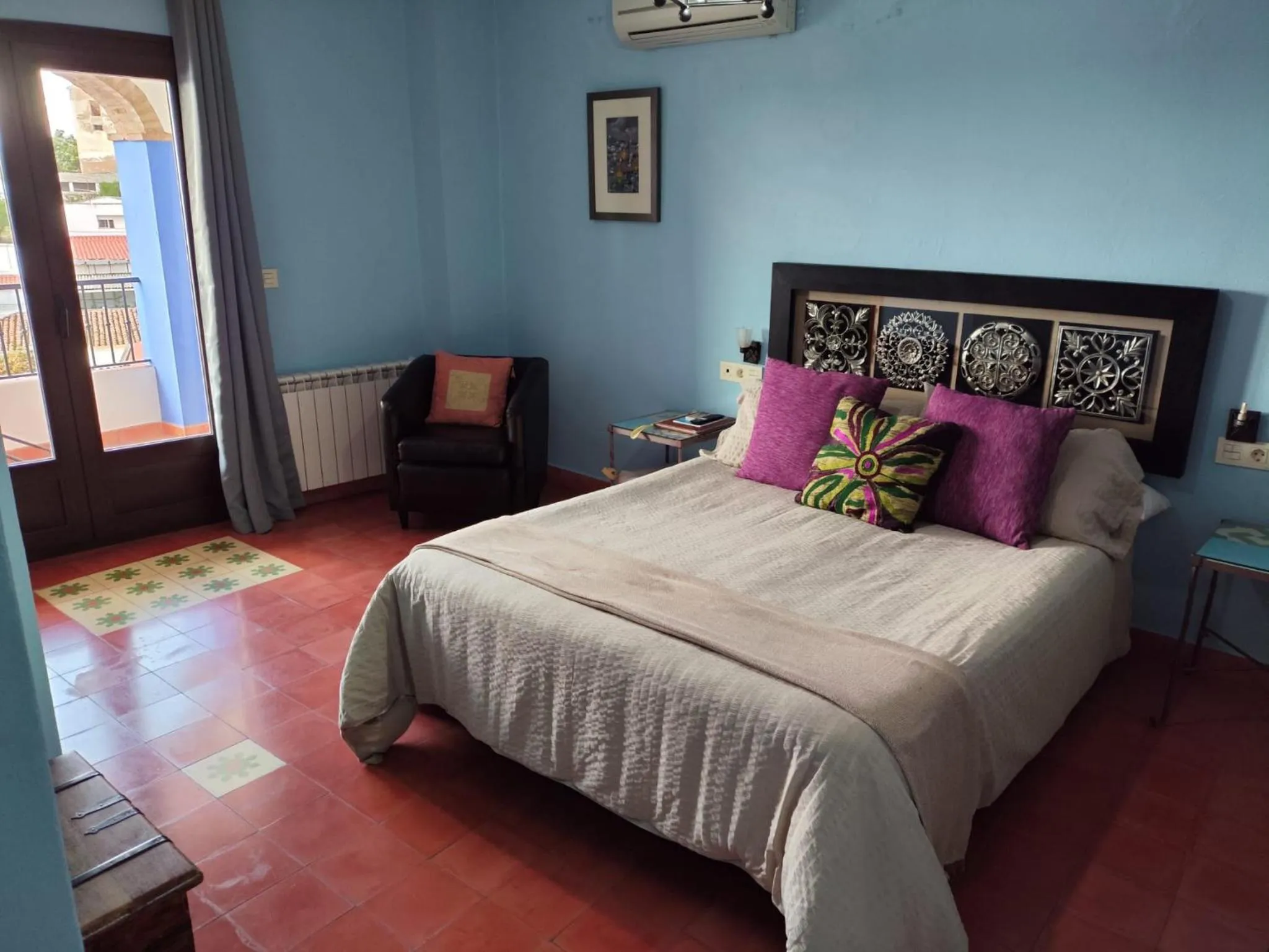 Bed in Hotel Rural La Posada de las Cigüeñas