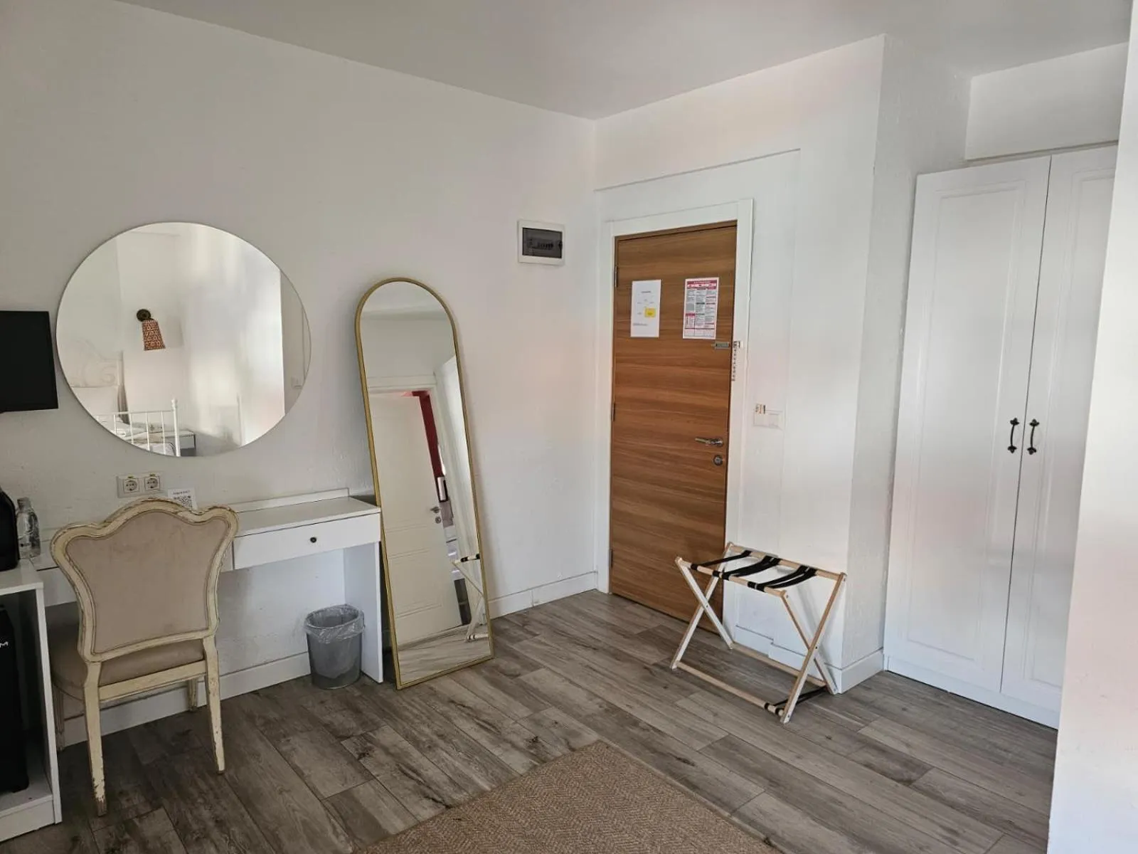 wardrobe in Kuğu Urla