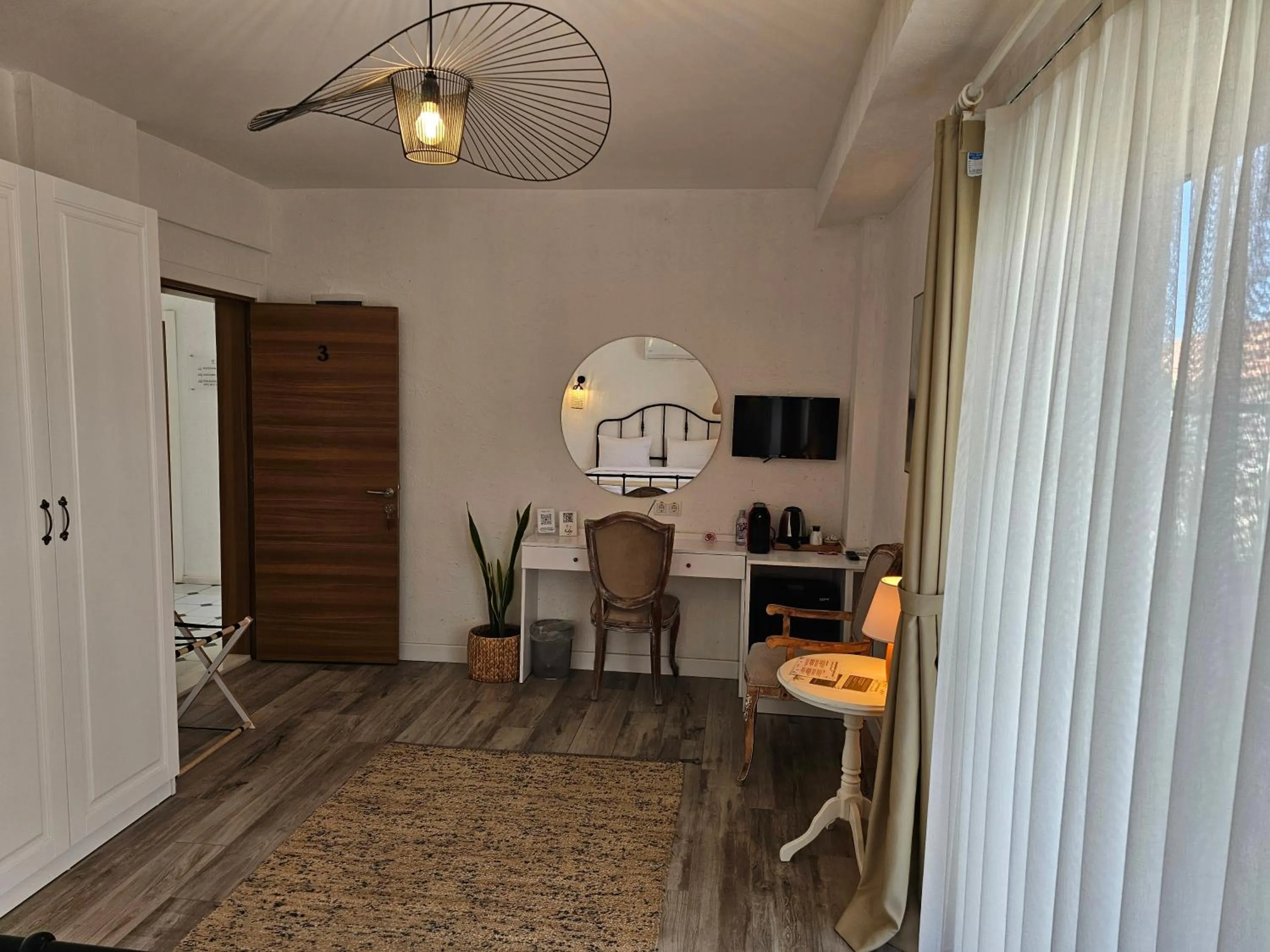 TV and multimedia in Kuğu Urla