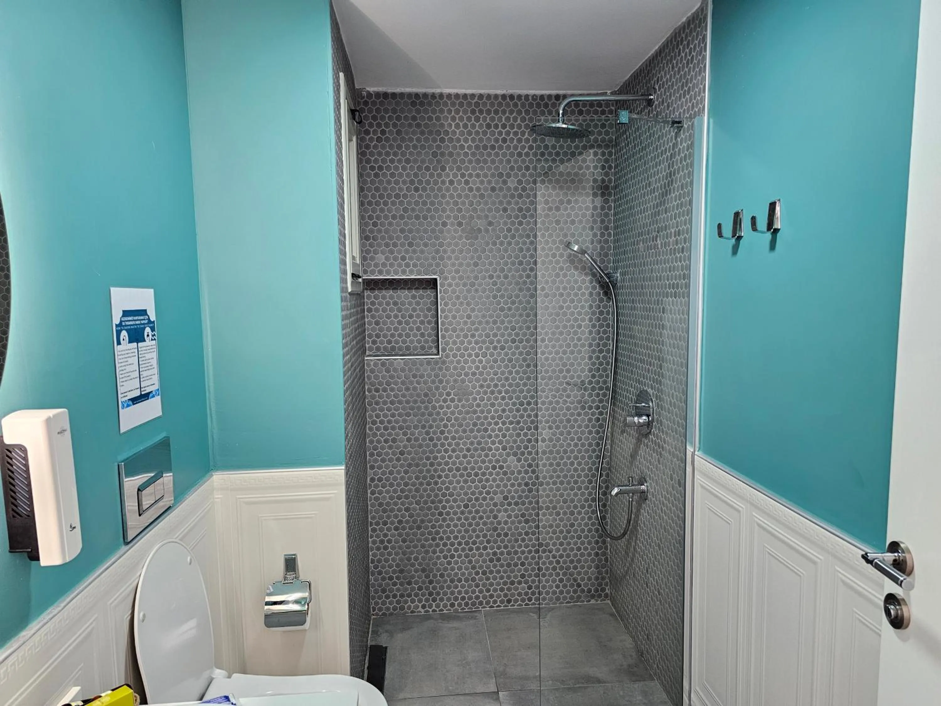 Shower in Kuğu Urla