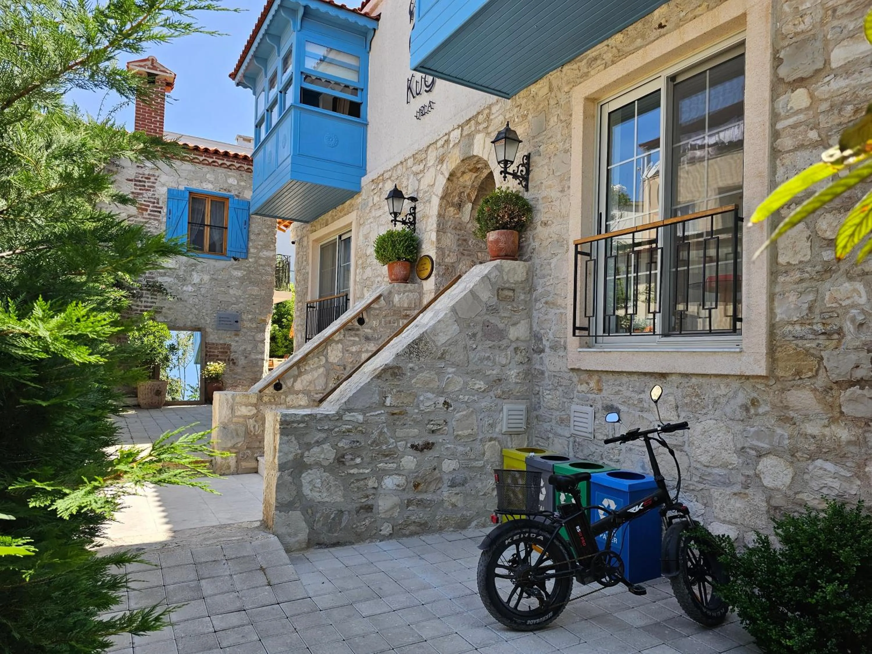 Facade/entrance in Kuğu Urla