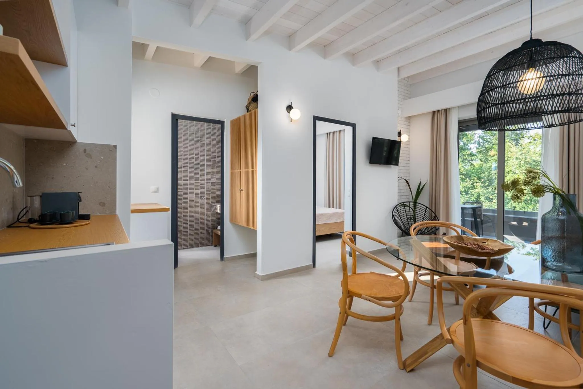 Coffee/tea facilities in Funtuki Seaside Apartments