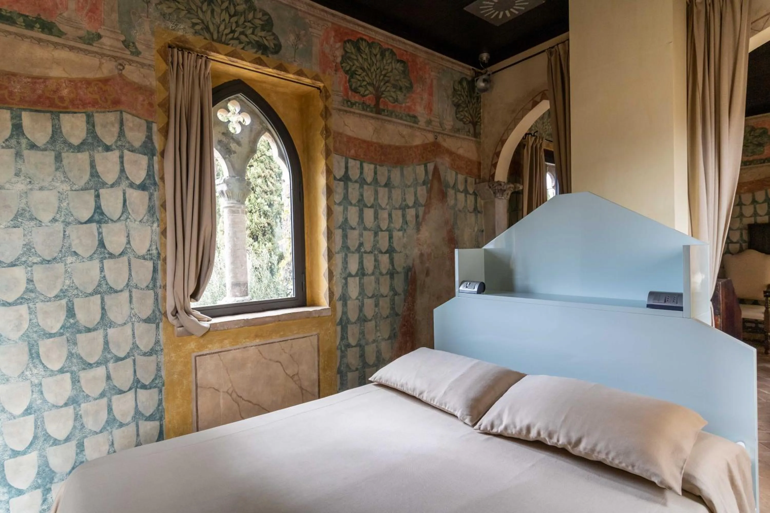 Bed in Castello Di Monterone