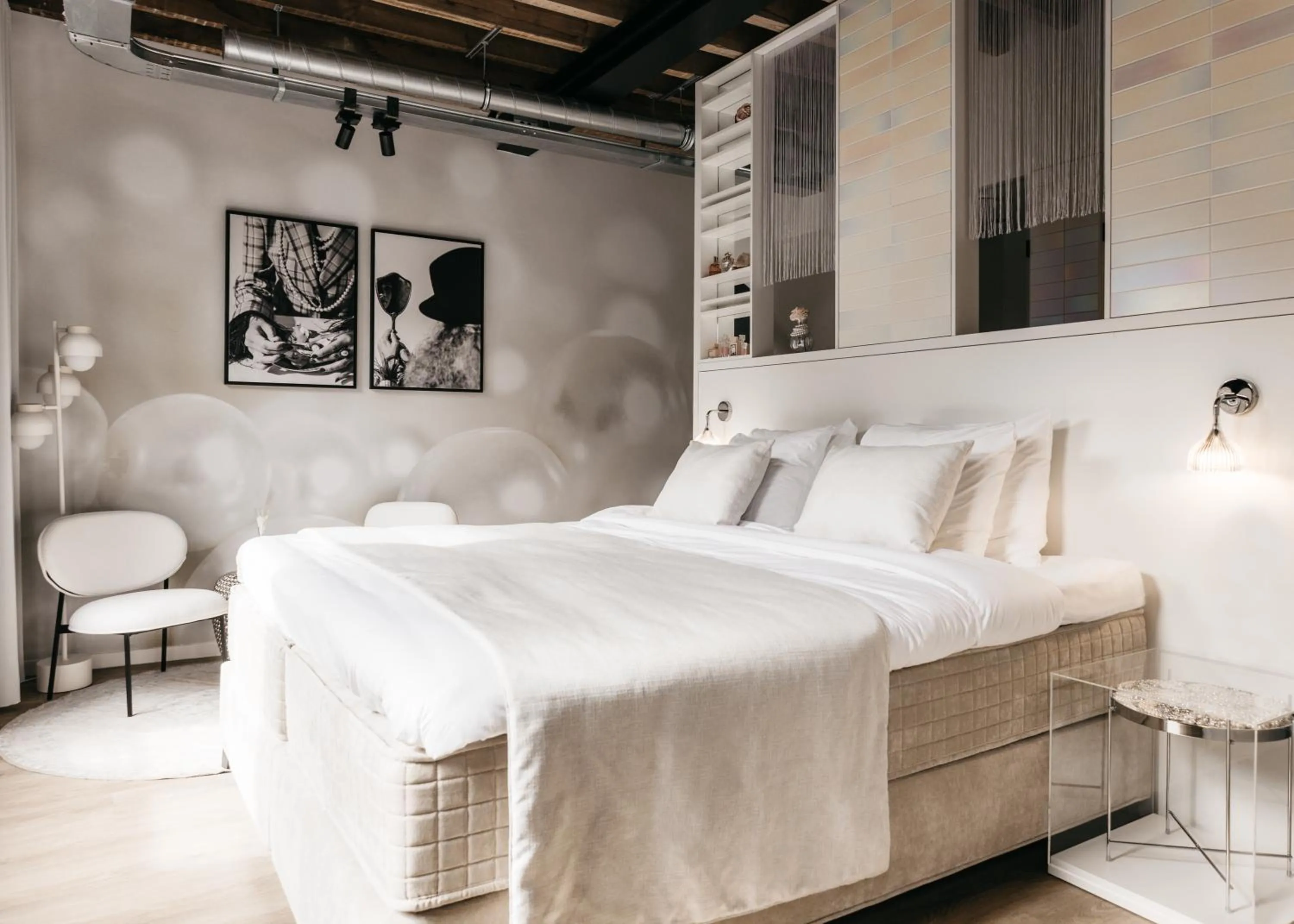 Bed in Cousins Boutique Hotel