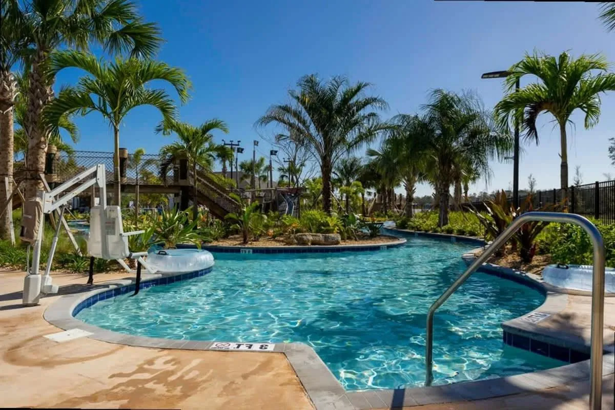 Stunning Family Friendly 5 Bd w/ Pool Close to Disney @ Storey Lake 4242