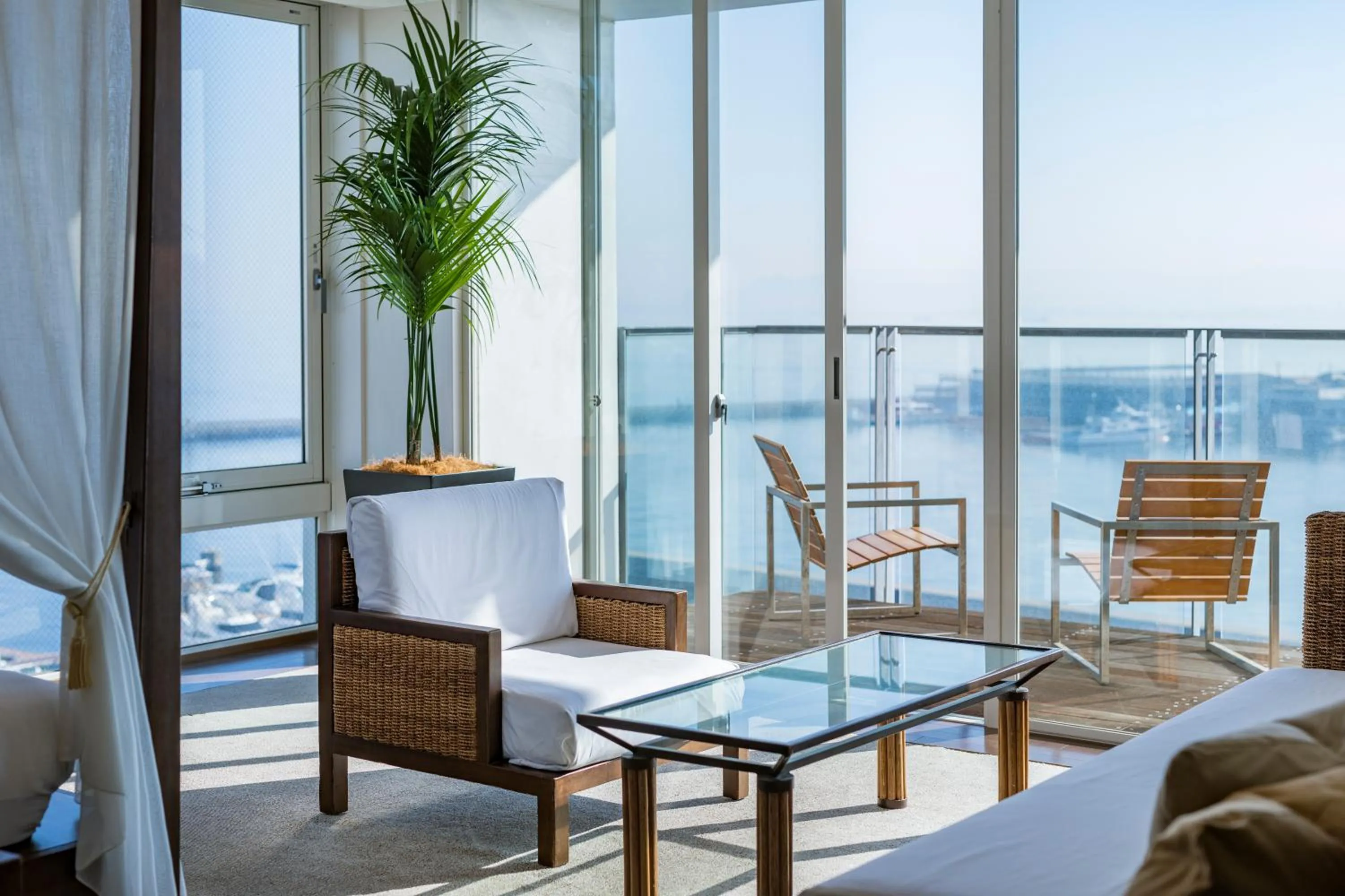 Balcony/Terrace in Hotel Marinoa Resort Fukuoka