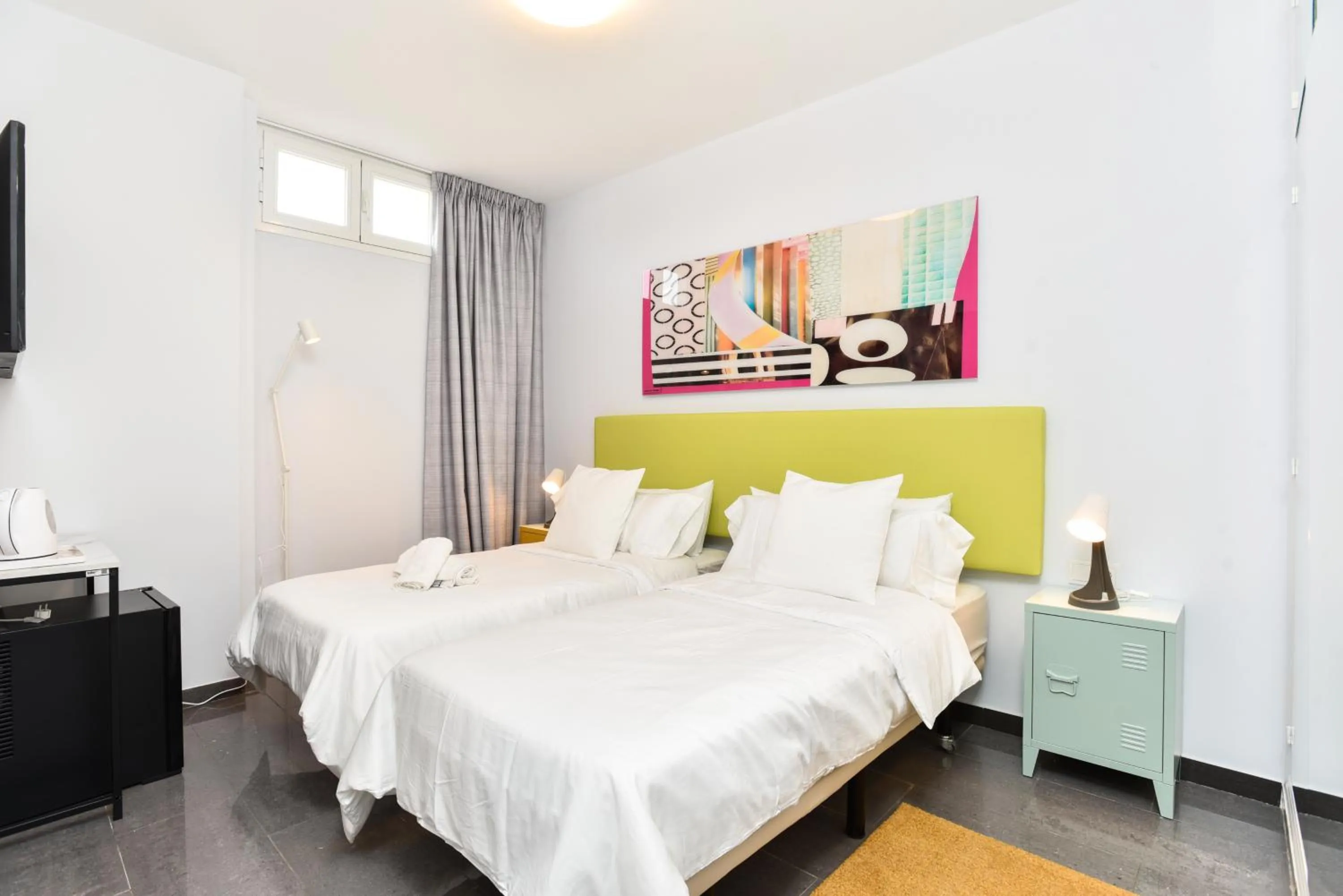 Photo of the whole room, Bed in Hotel Kuve Marbella