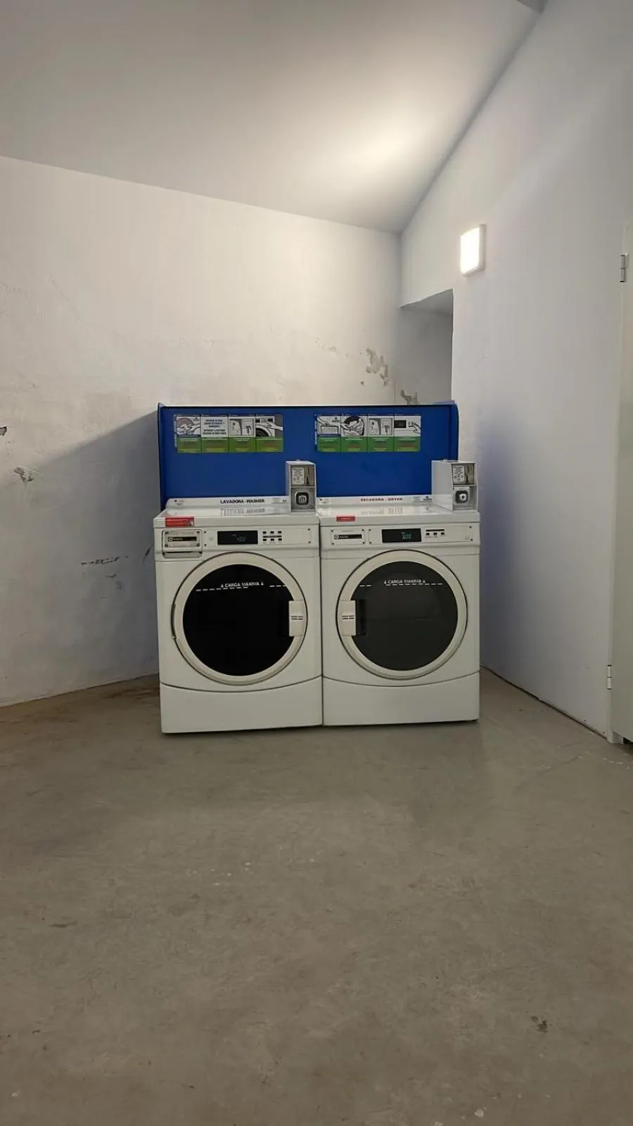 washing machine in Hotel Kuve Marbella