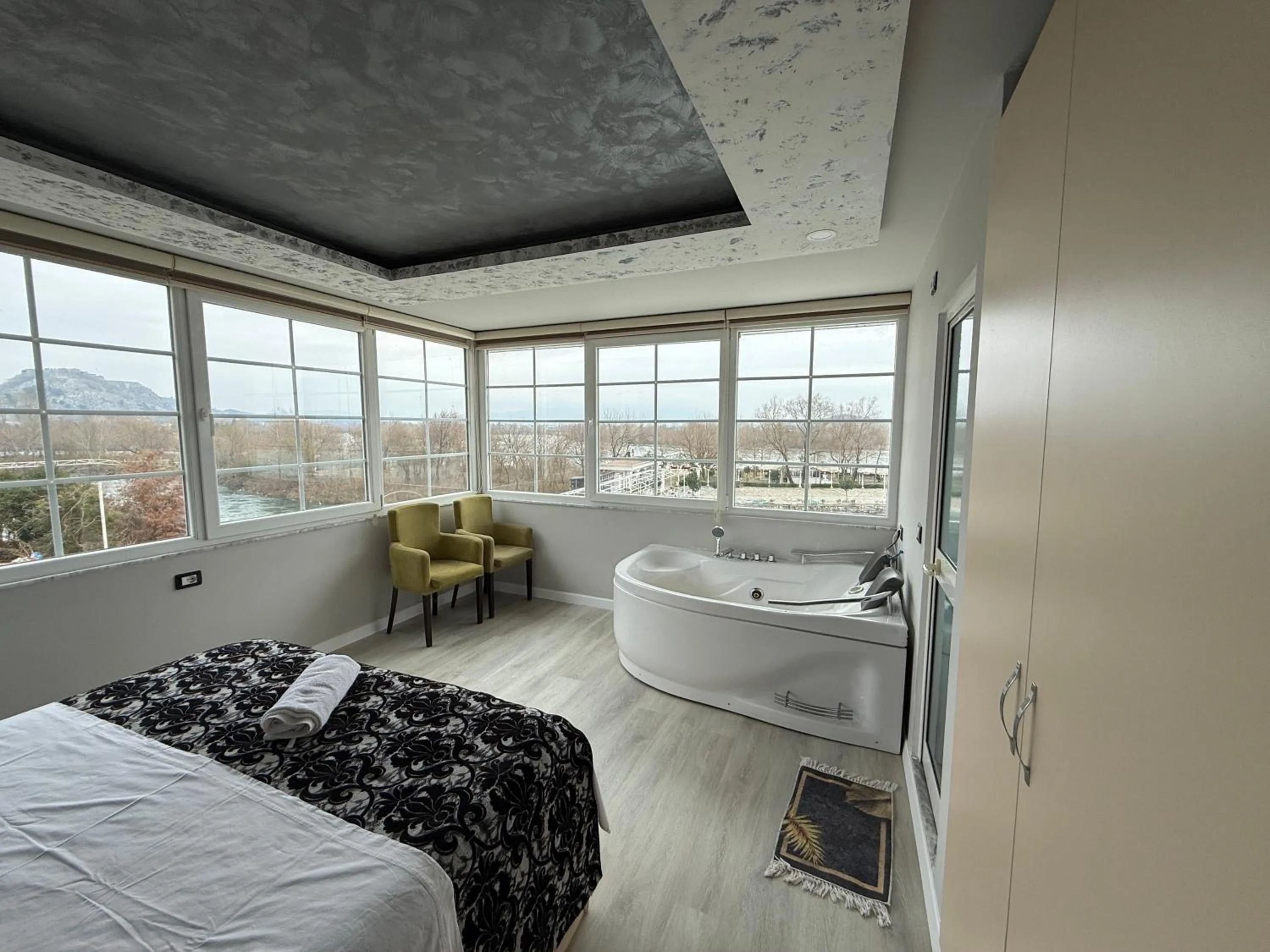 Bed in Hotel Fantazia