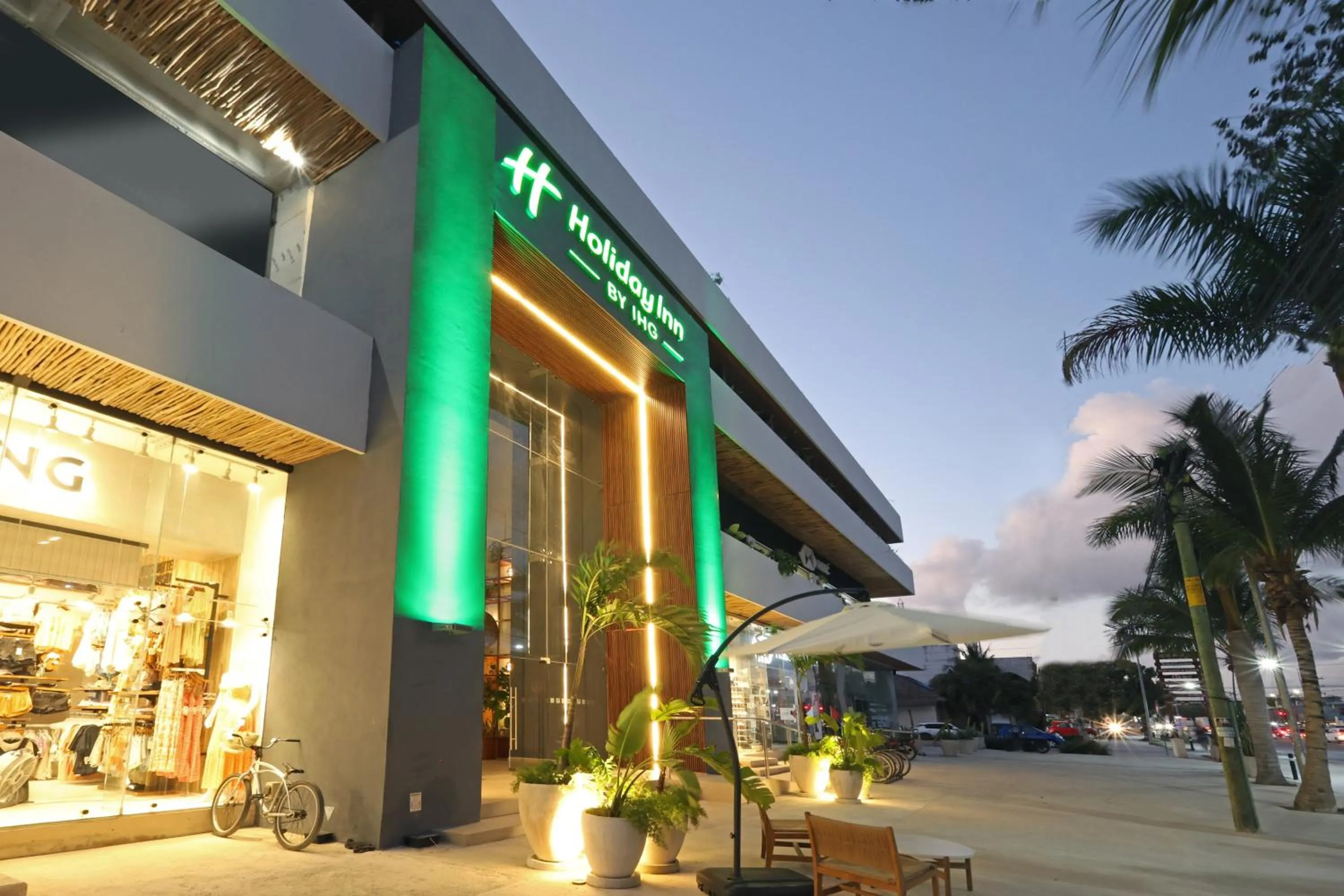 Property building in Holiday Inn Tulum by IHG