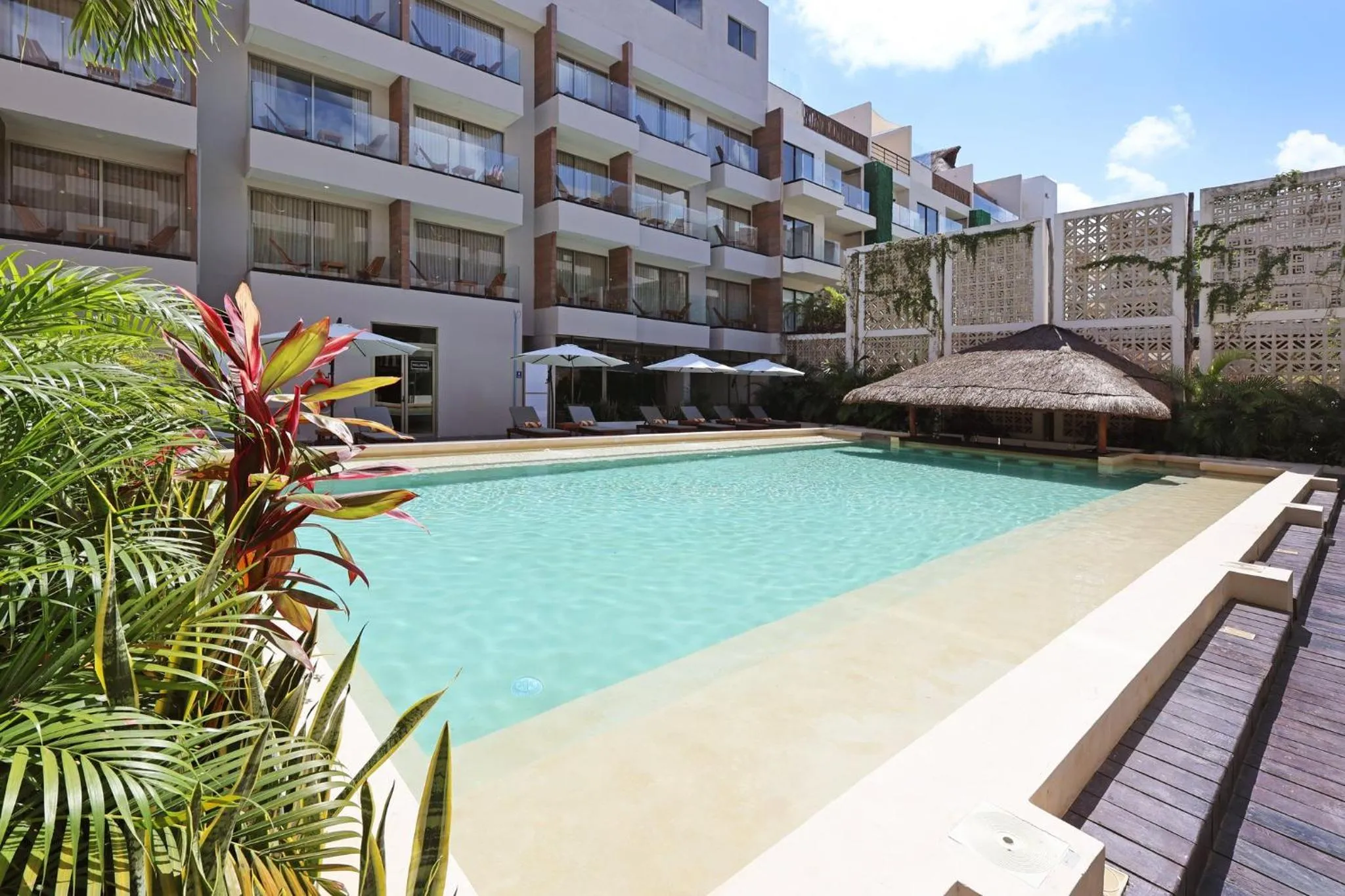 Swimming pool in Holiday Inn Tulum by IHG