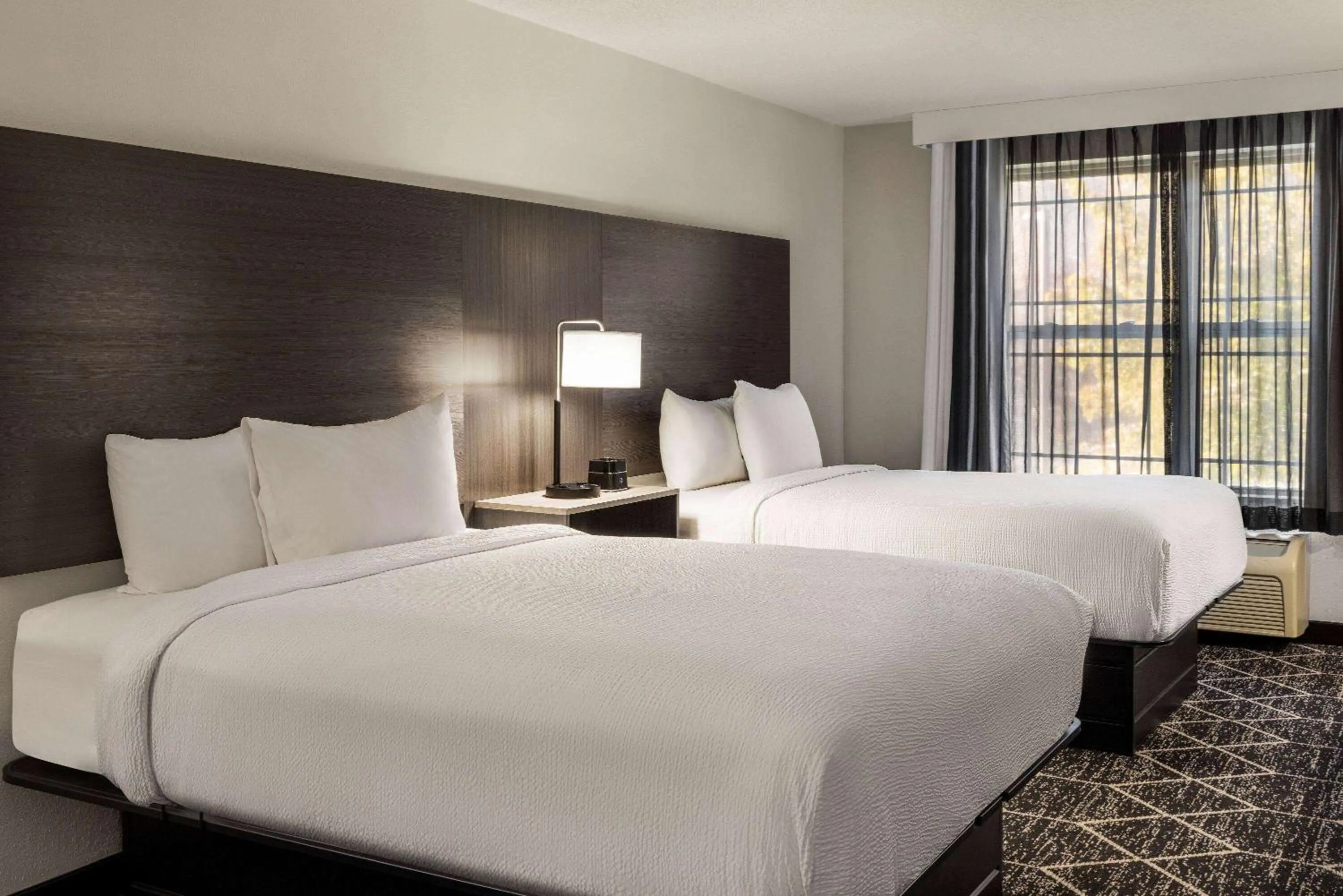 Photo of the whole room, Bed in The George NY