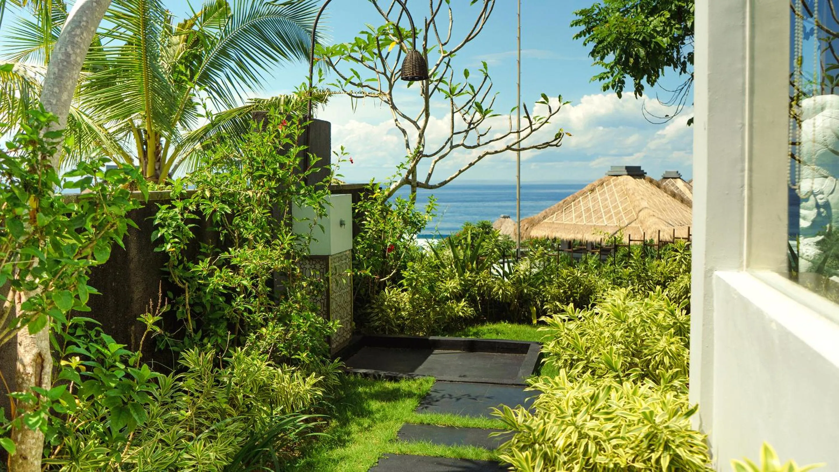 Garden in Samabe Bali Villas