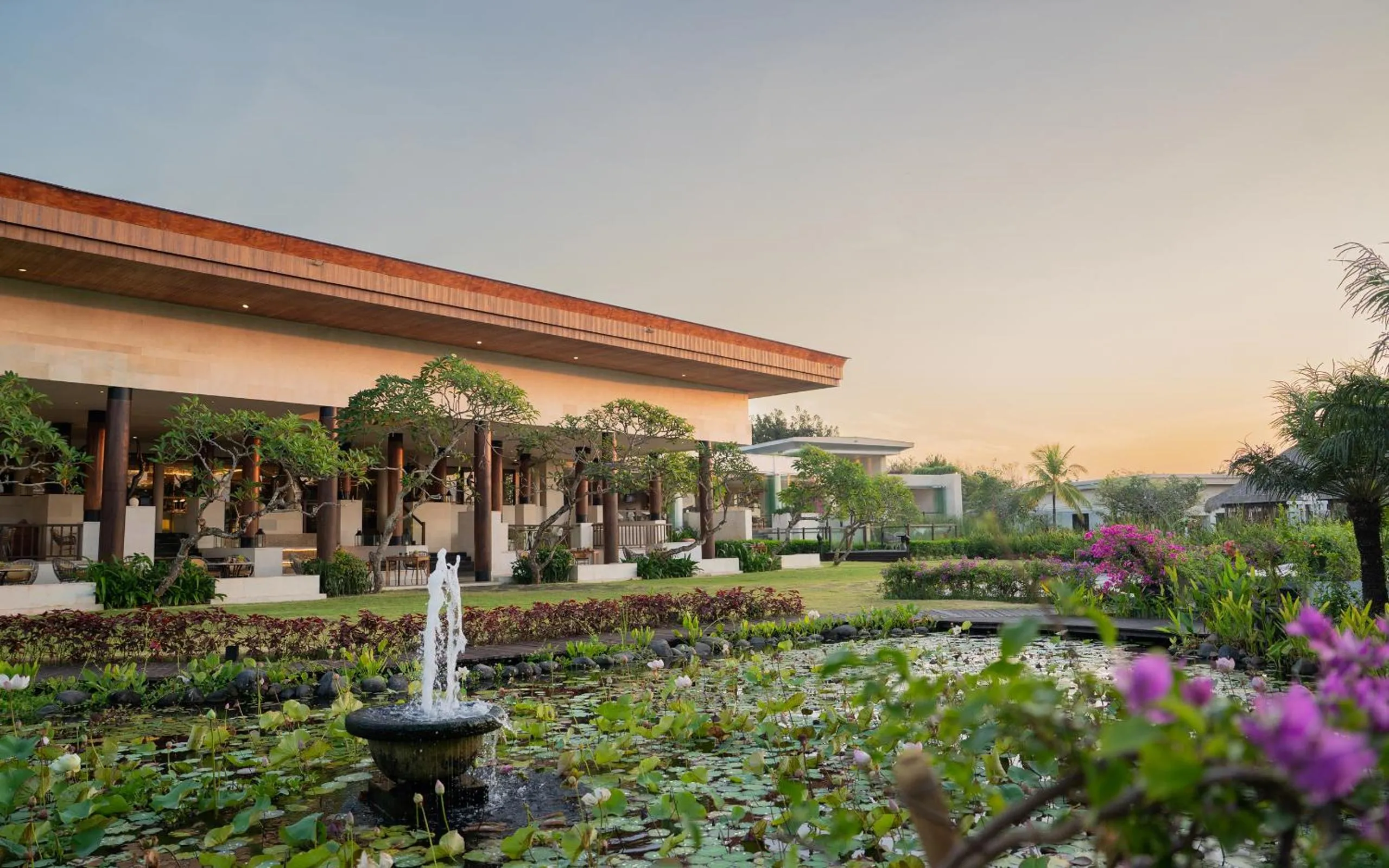 Garden in Samabe Bali Villas