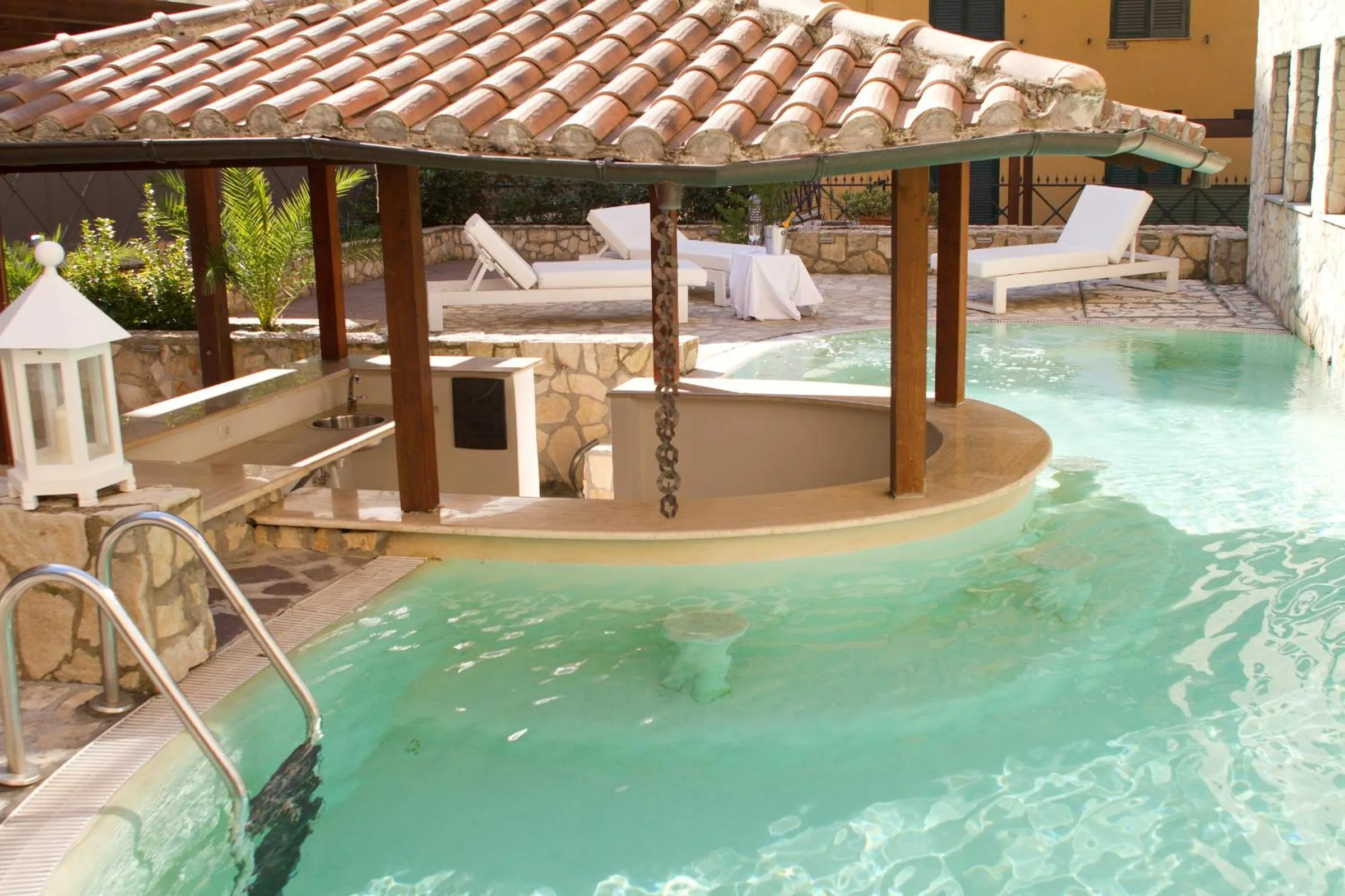 Swimming pool in The Strand Hotel