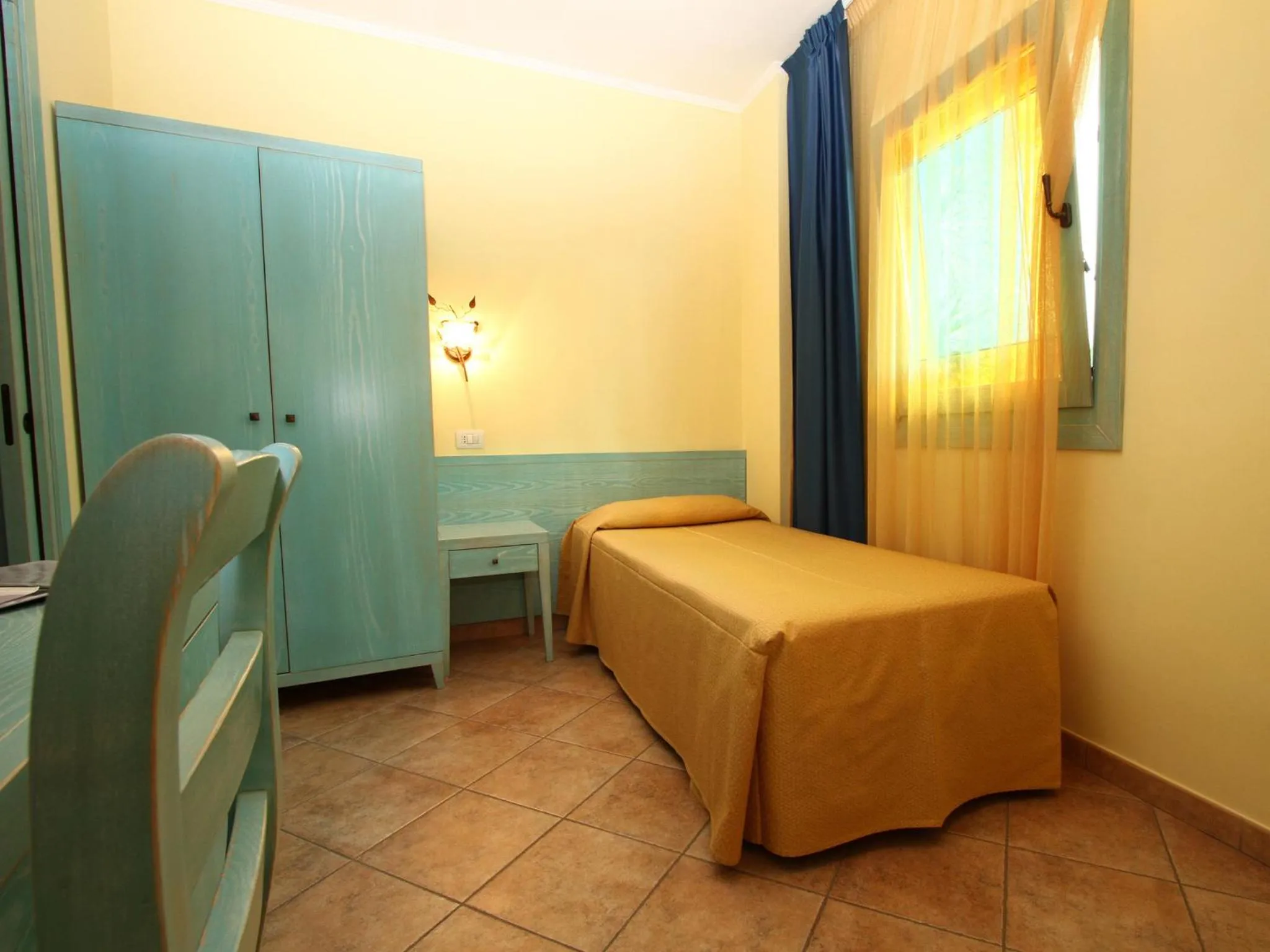 Photo of the whole room in Hotel Del Corso