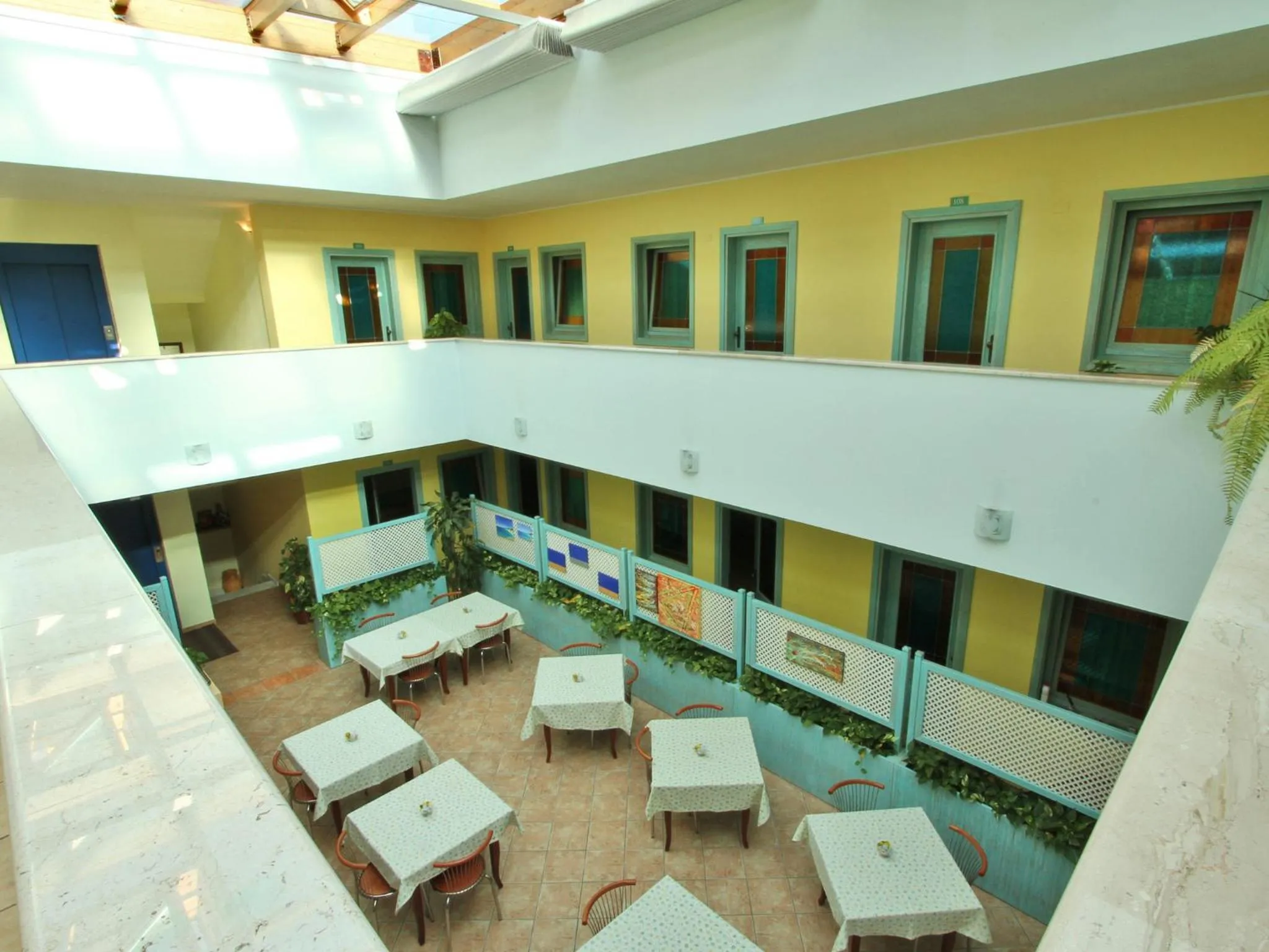 Patio in Hotel Del Corso