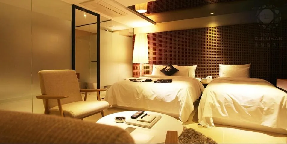 Bed in Jeju Cullinan Hotel