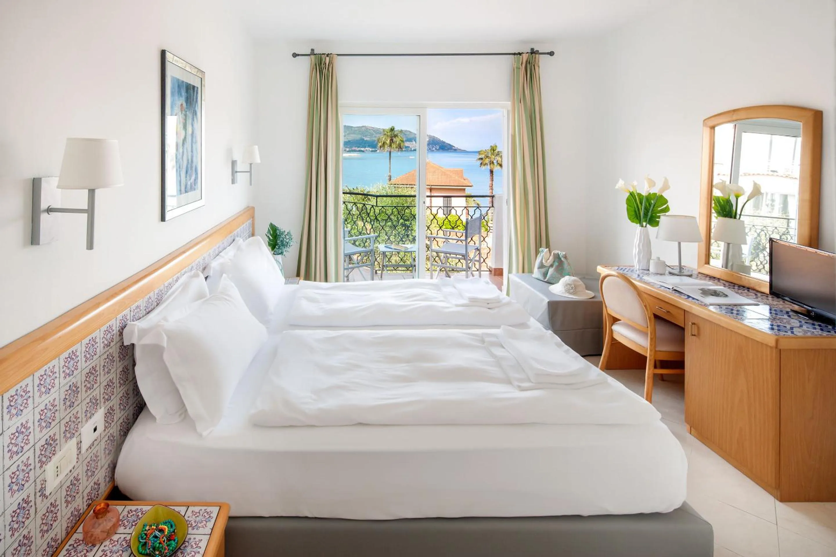 Bedroom in Hotel Moresco