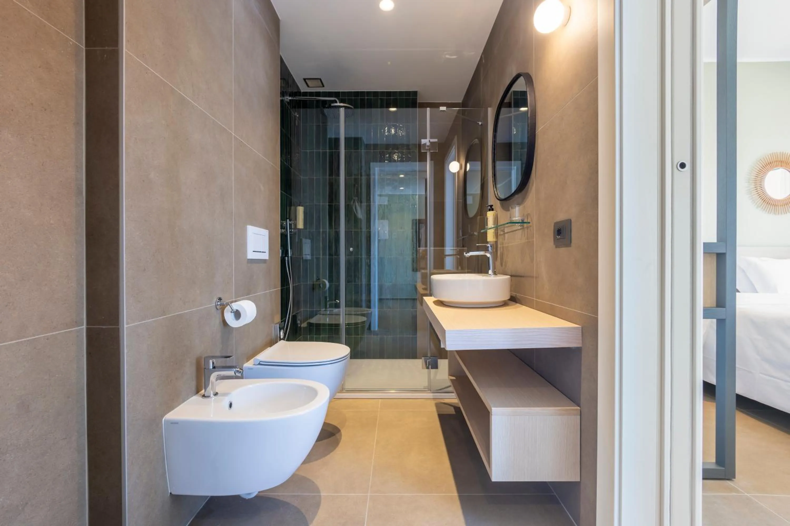 Shower in Hotel Moresco