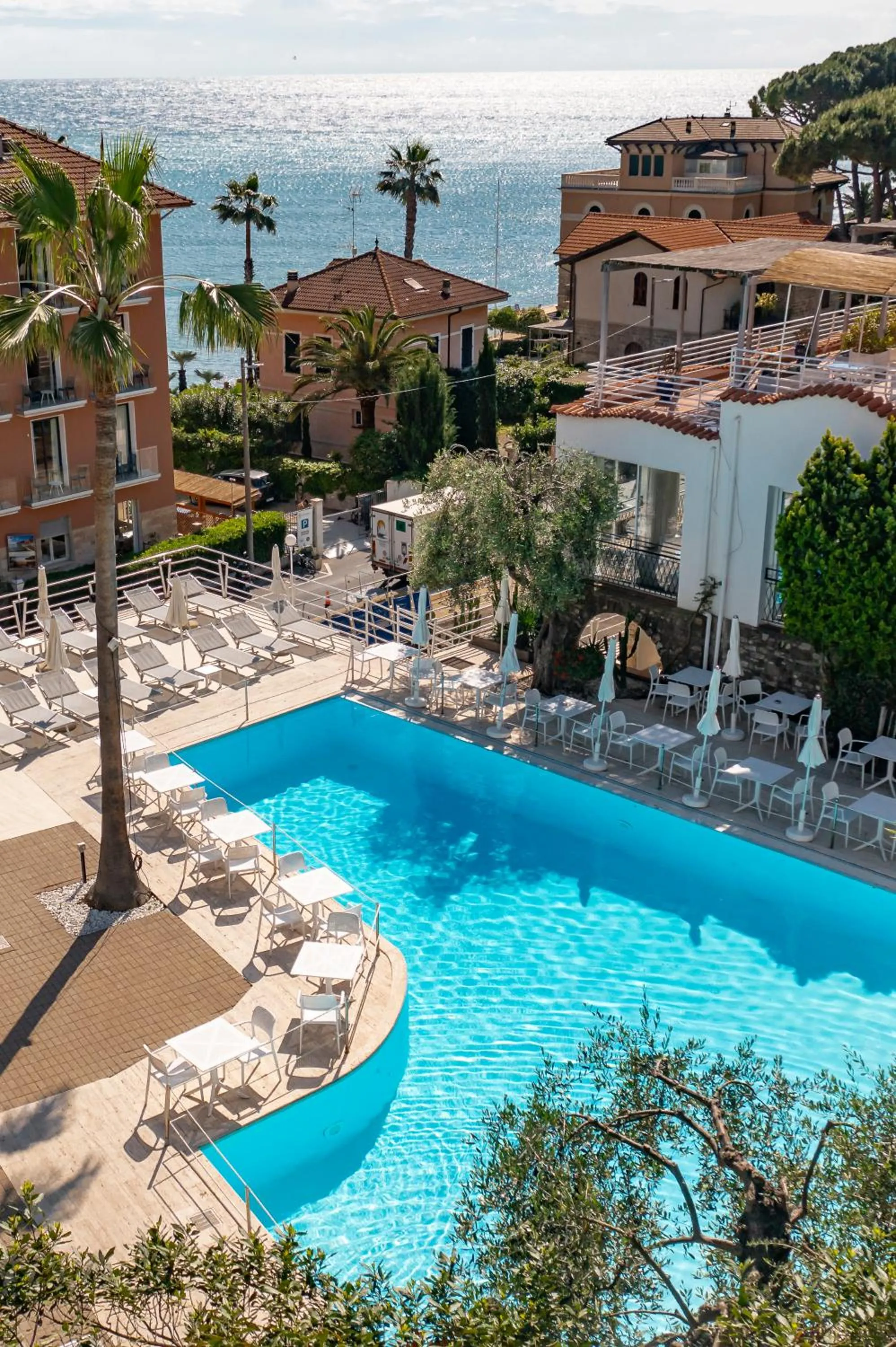 Restaurant/places to eat in Hotel Moresco