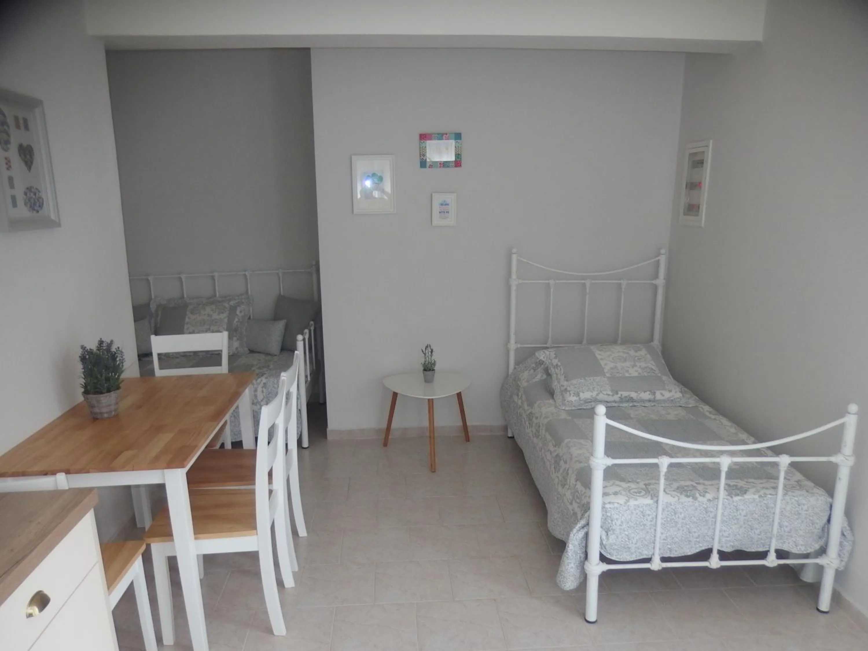 Living room, Bed in Christos Studios