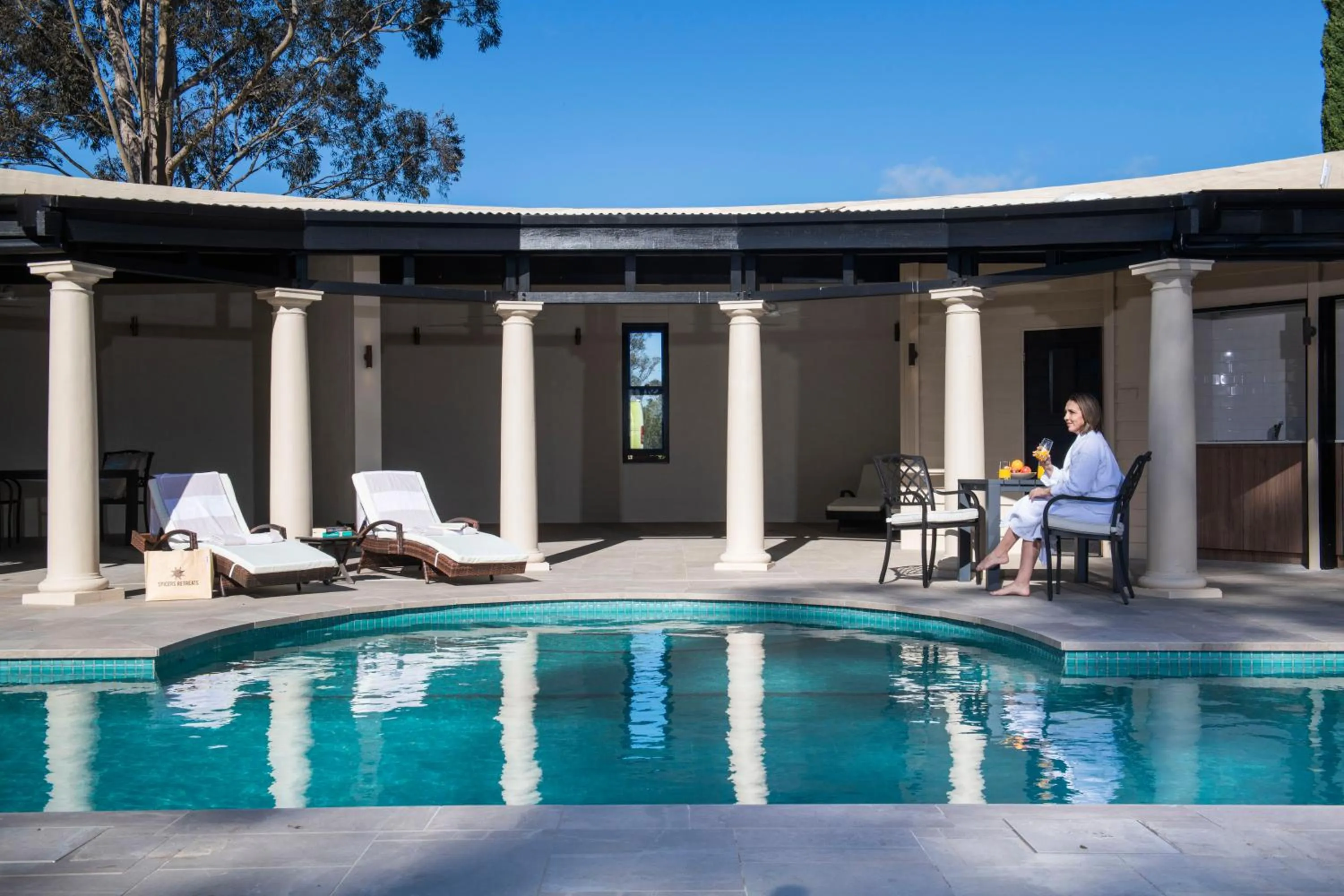Swimming pool in Tower Lodge