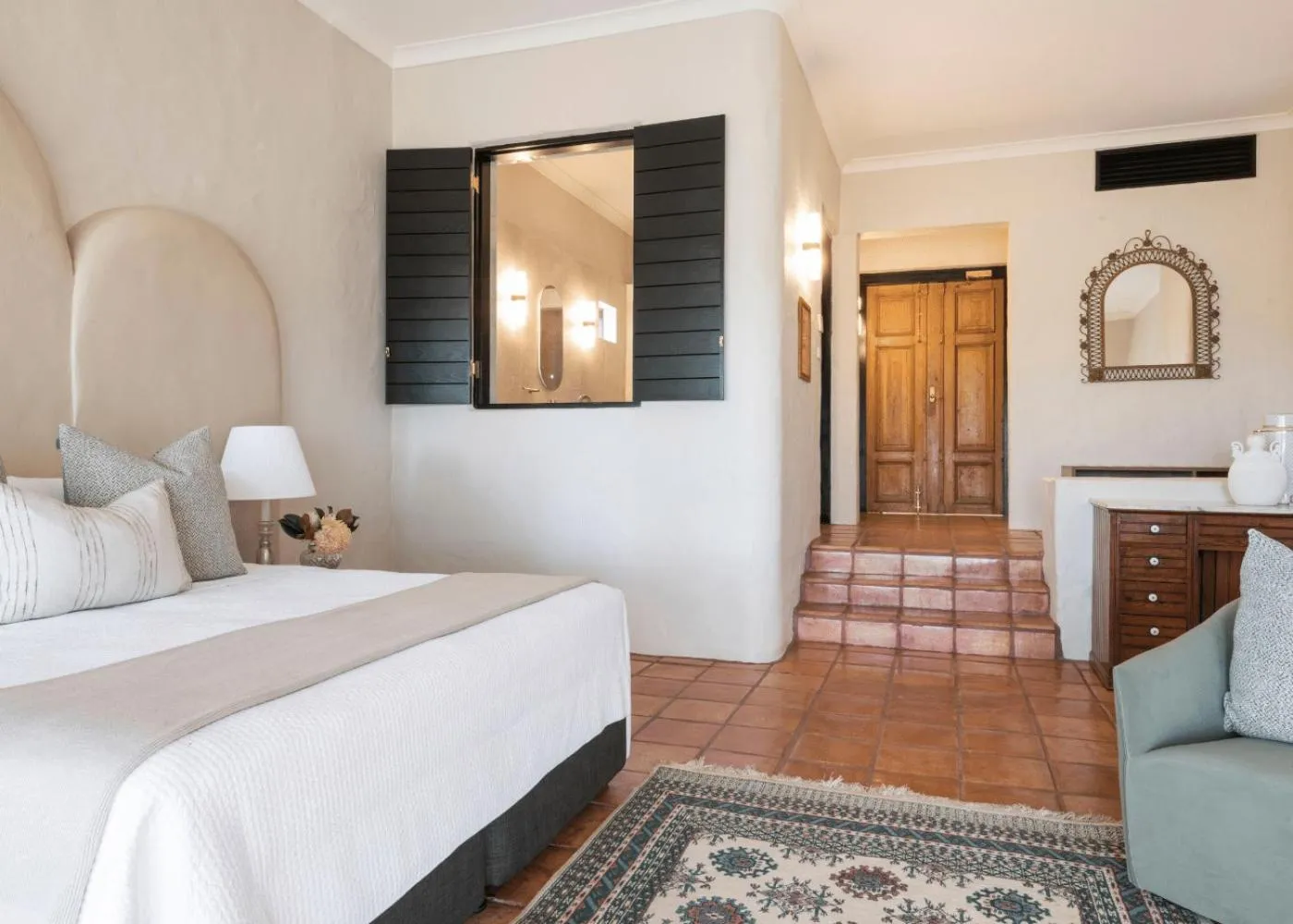 Bedroom, Bed in Tower Lodge