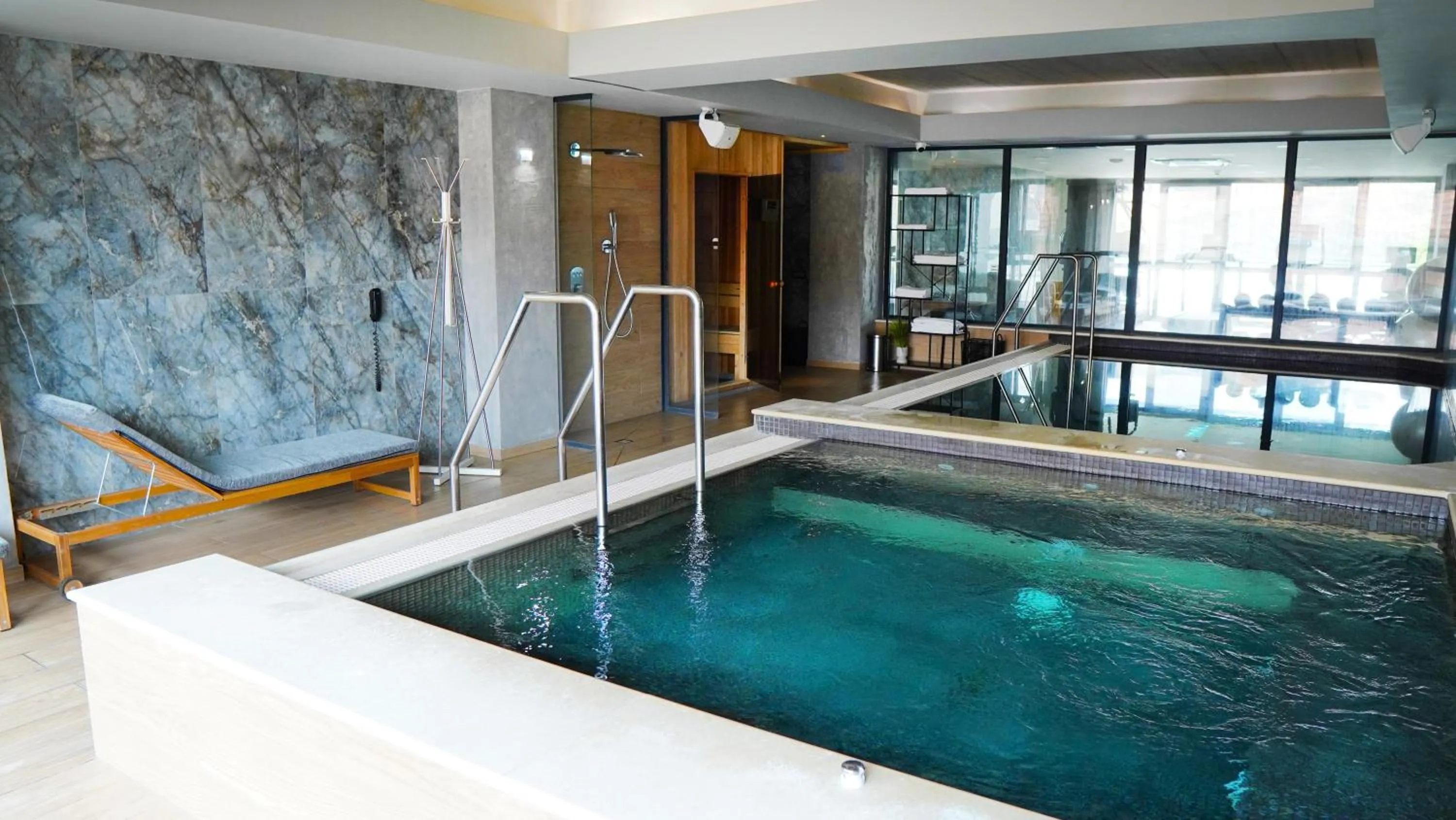 Spa and wellness centre/facilities in Aniroc Signature Hotel