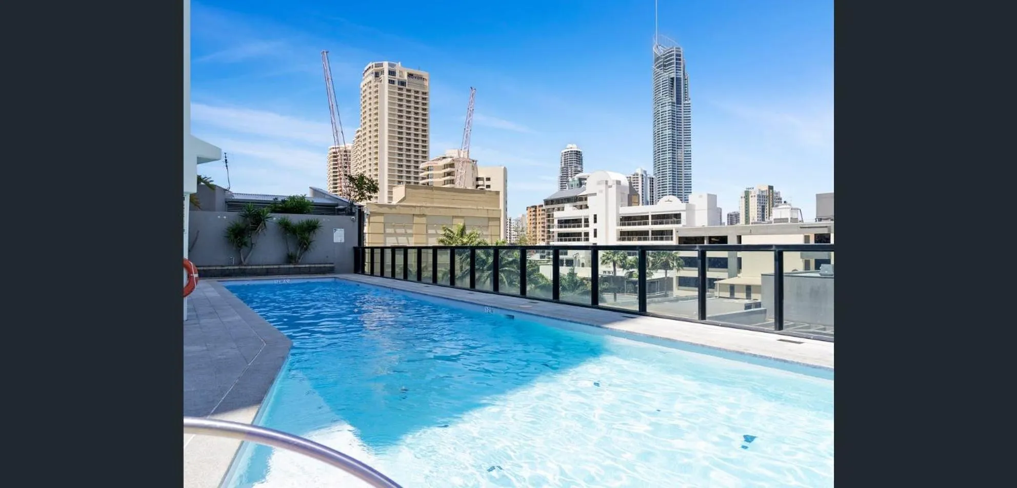 Swimming pool in Circle on Cavill FREE parking