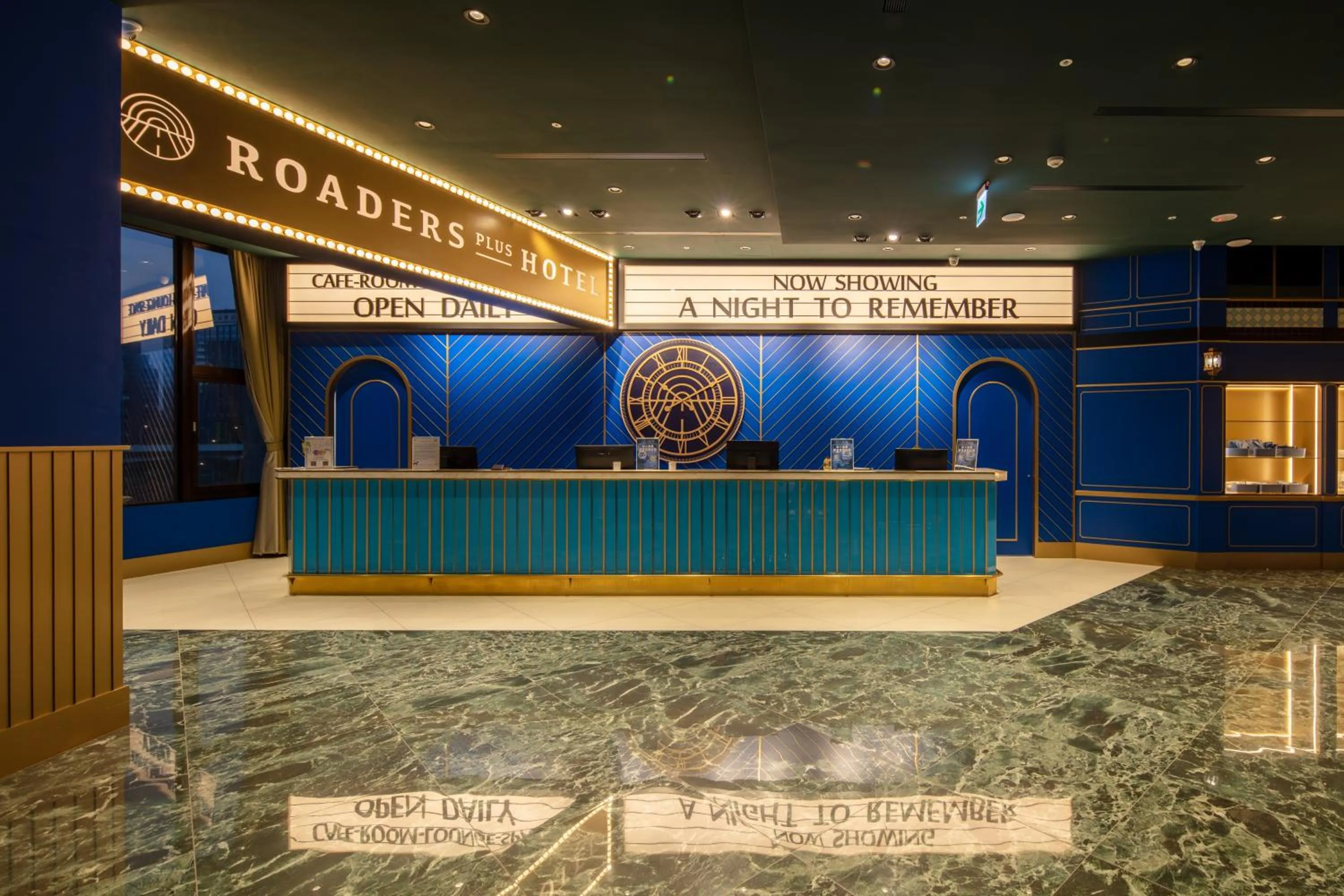 Decorative detail in Roaders Plus Hotel - Theme