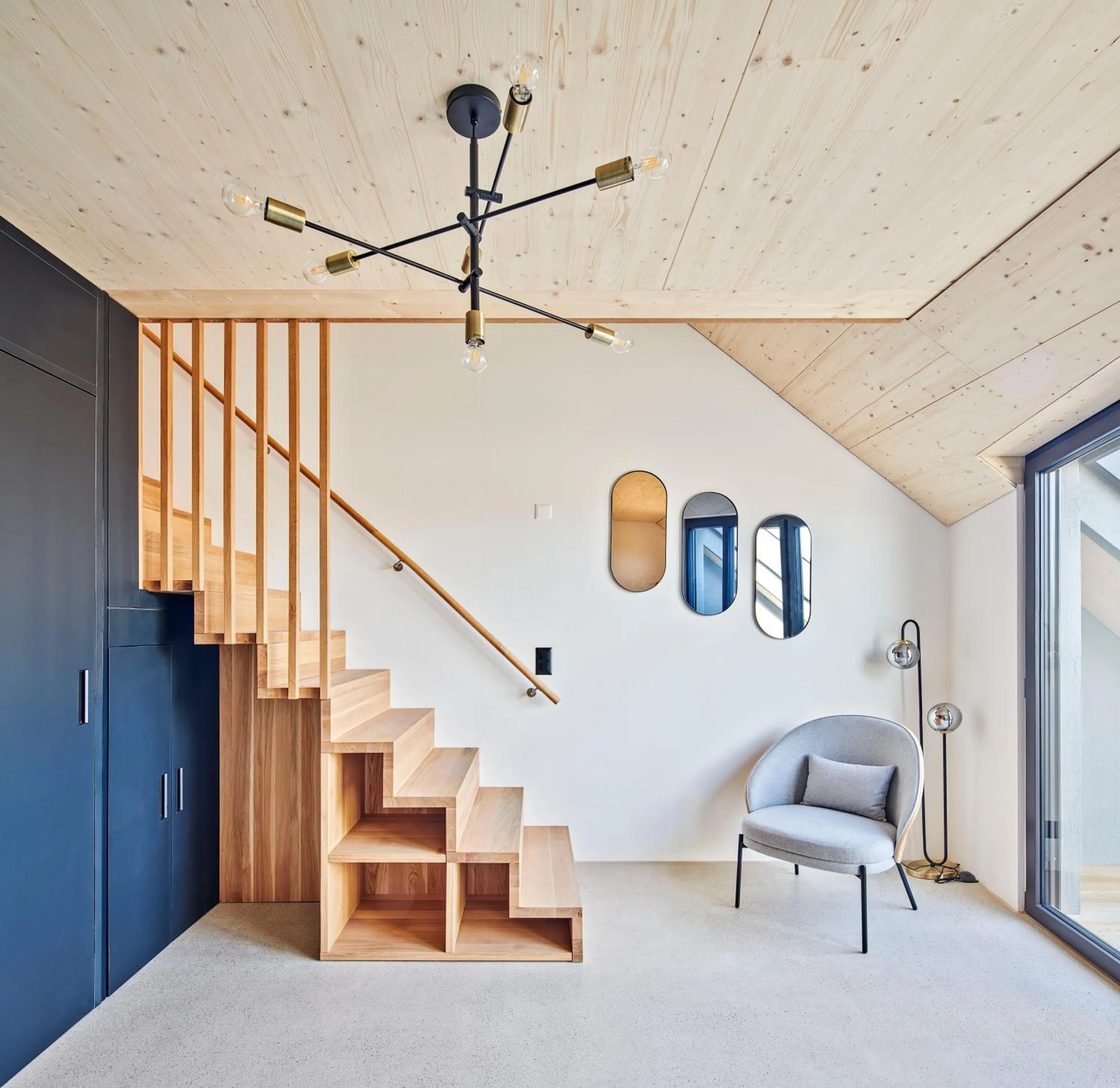 Liv Suites - Self Check-in