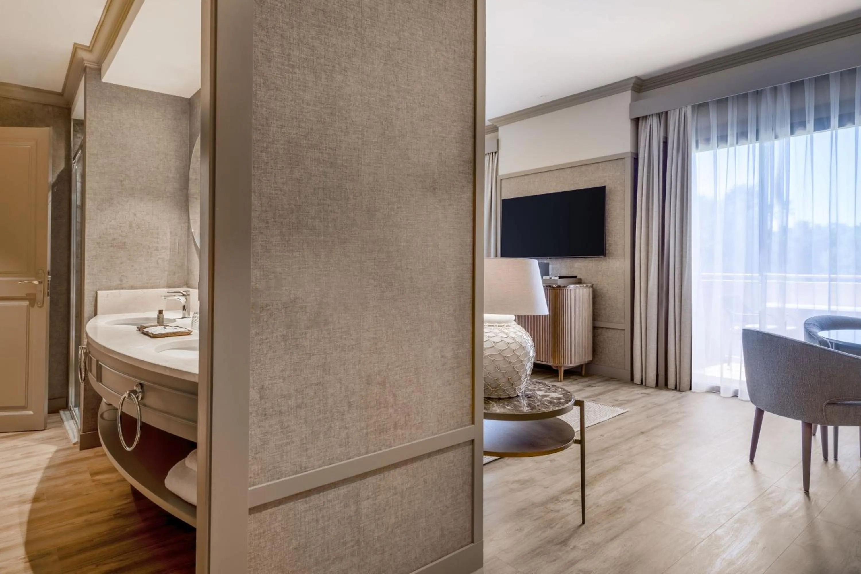 Photo of the whole room, Bed in Hacienda Son Antem Golf Resort, Autograph Collection