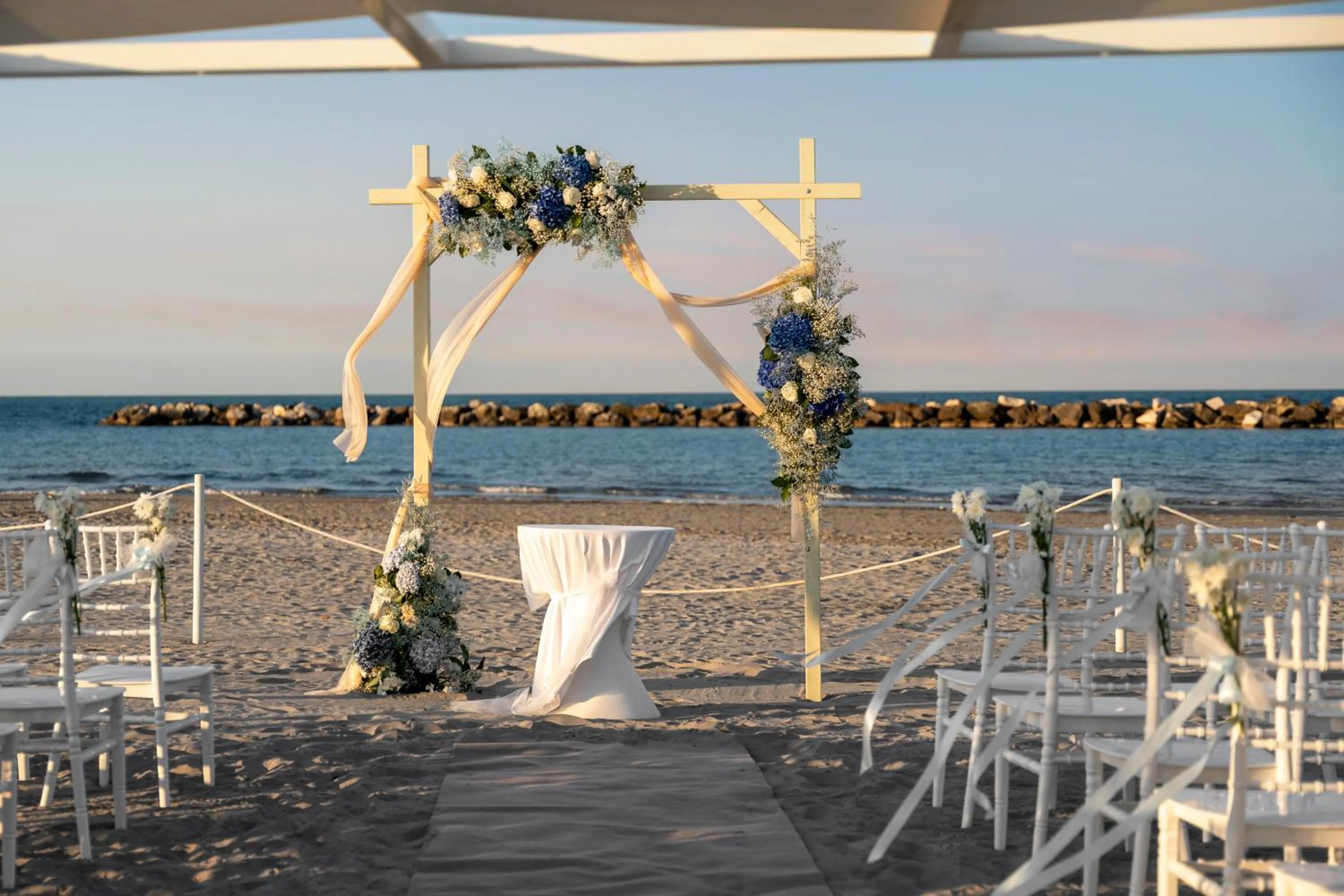wedding in Blu Suite Resort