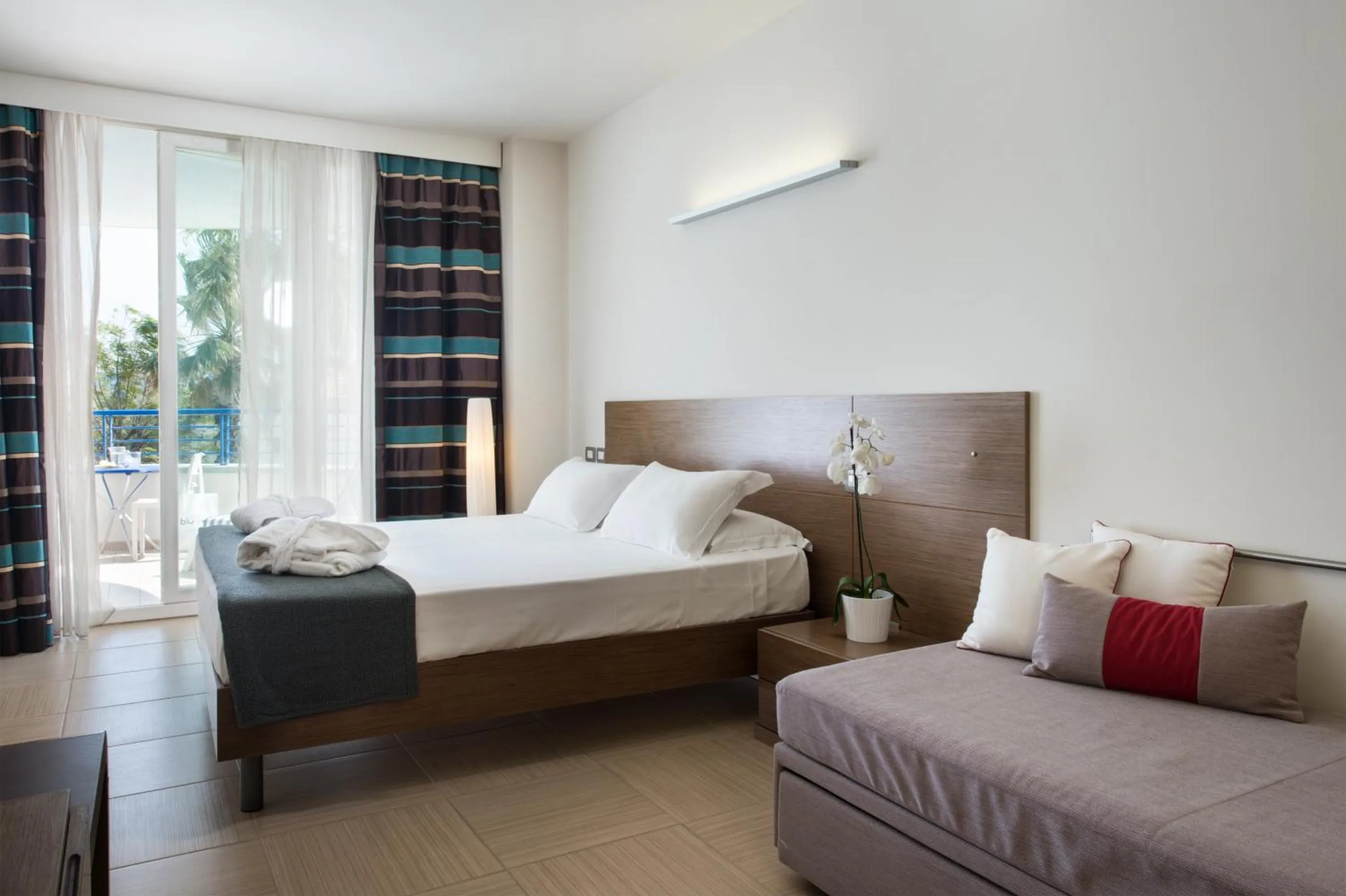 Bedroom, Bed in Blu Suite Resort