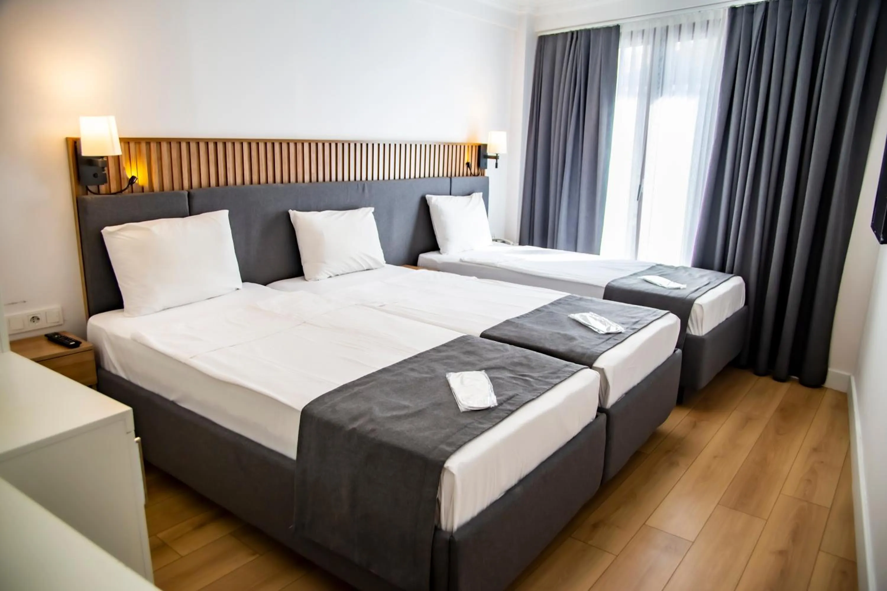 Bedroom, Bed in Silvana Hotel