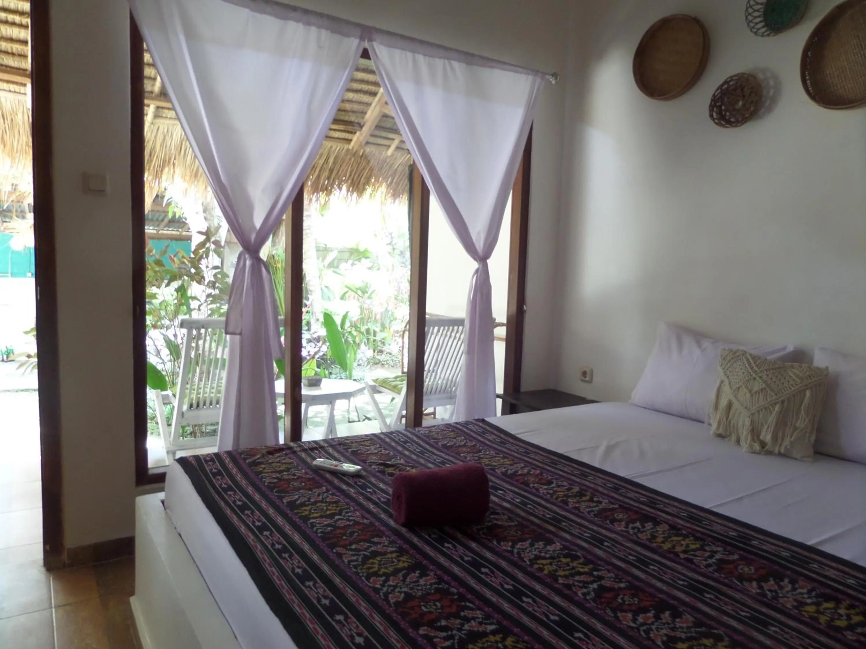 Photo of the whole room in Salty Sea Guesthouse